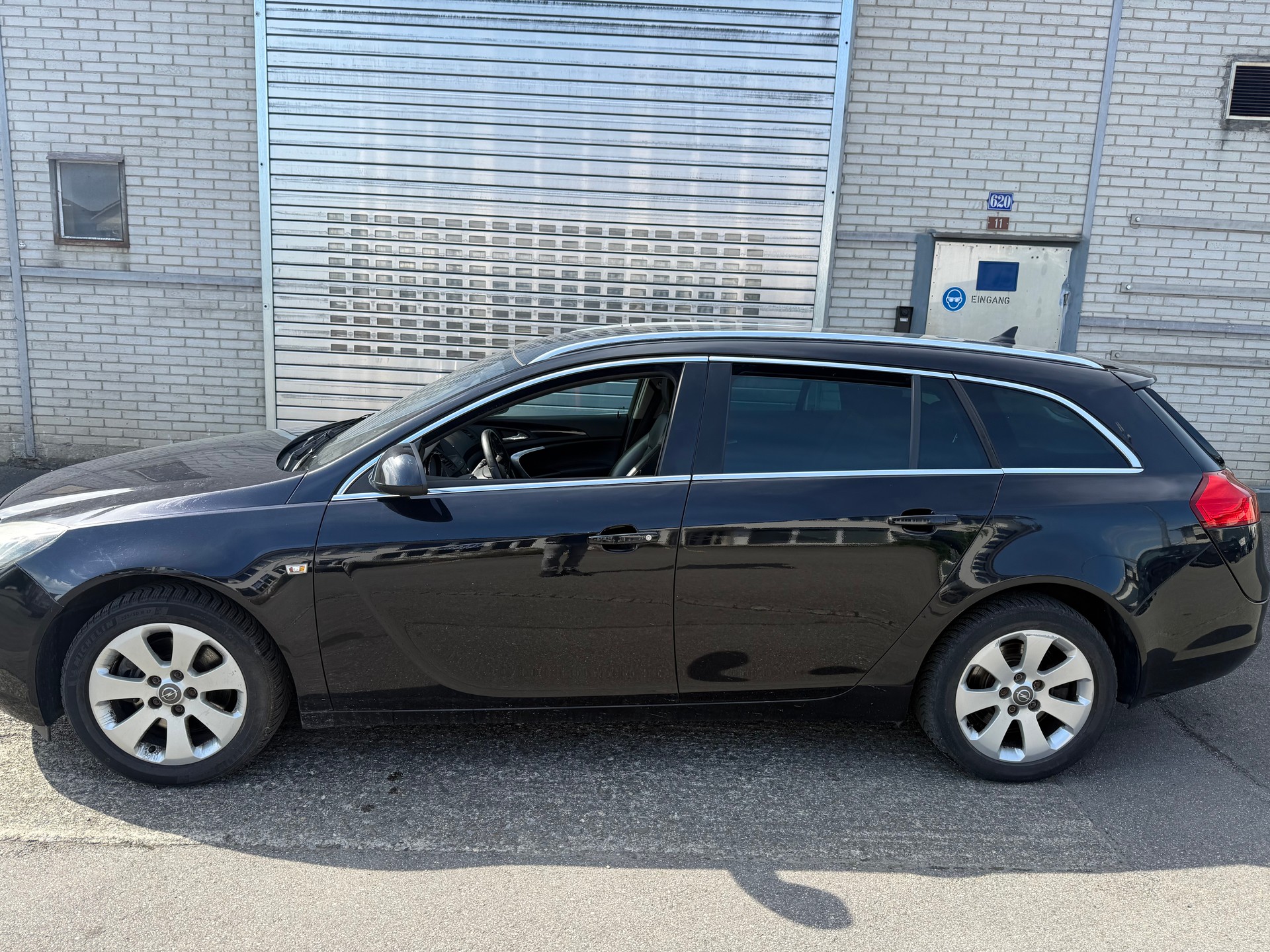 OPEL Insignia ST 2.0 Turbo Cosmo 4WD Aut.-image-3