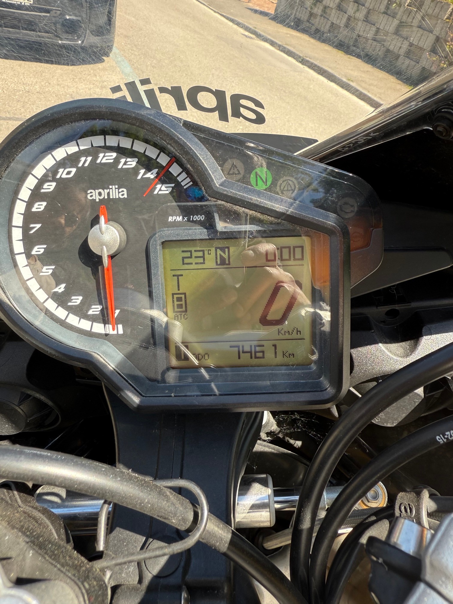 APRILIA RSV4 RR-image-3