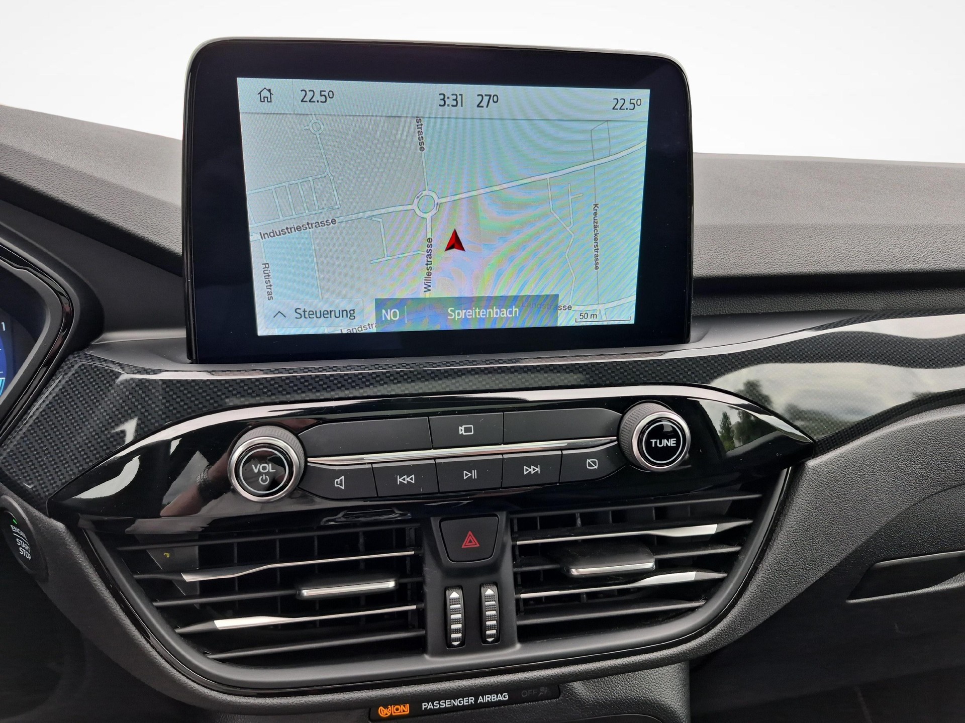 FORD Kuga 2.5 Plug-in Hybrid ST-Line X / ab 3,99% Leasing bei Abschluss einer Protect Autoversicherung-image-14