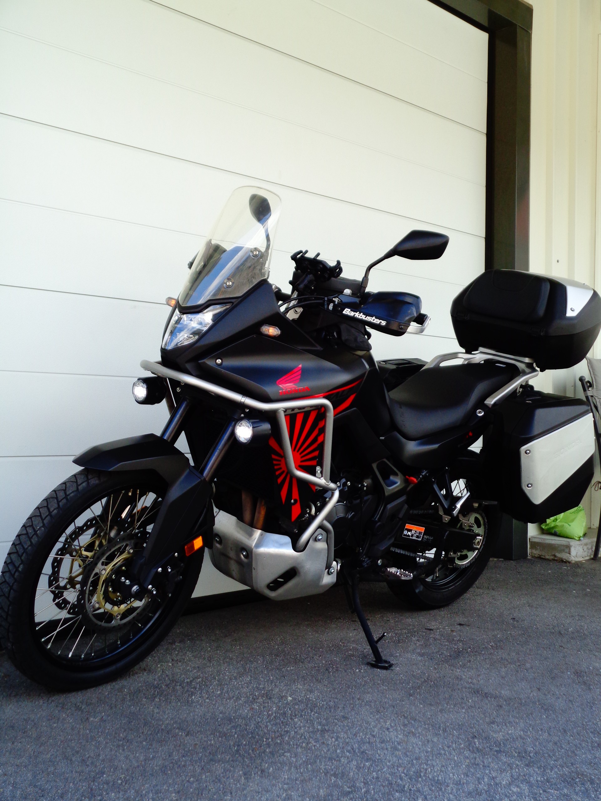 HONDA XL 750 Transalp-image-5