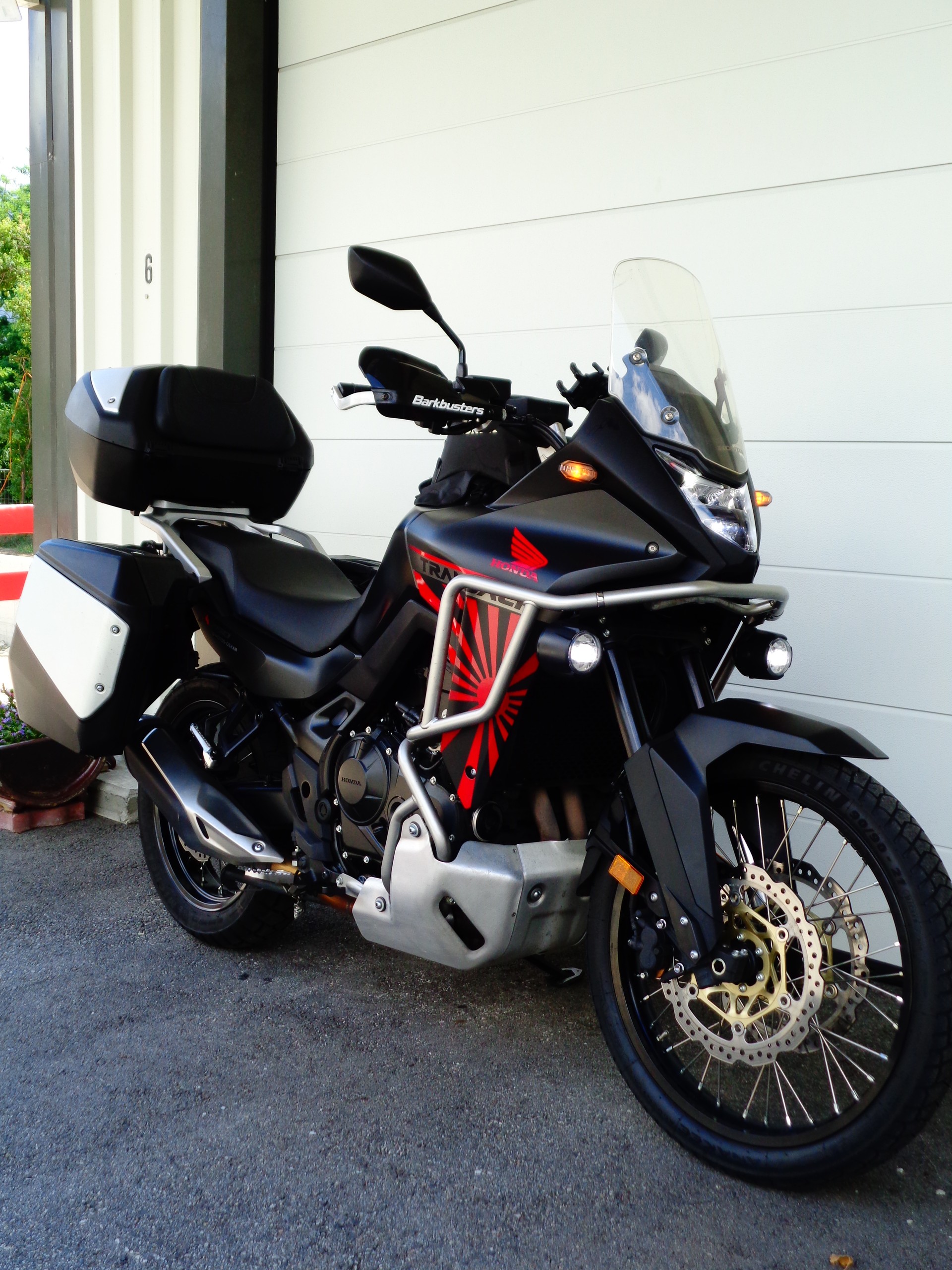 HONDA XL 750 Transalp-image-1