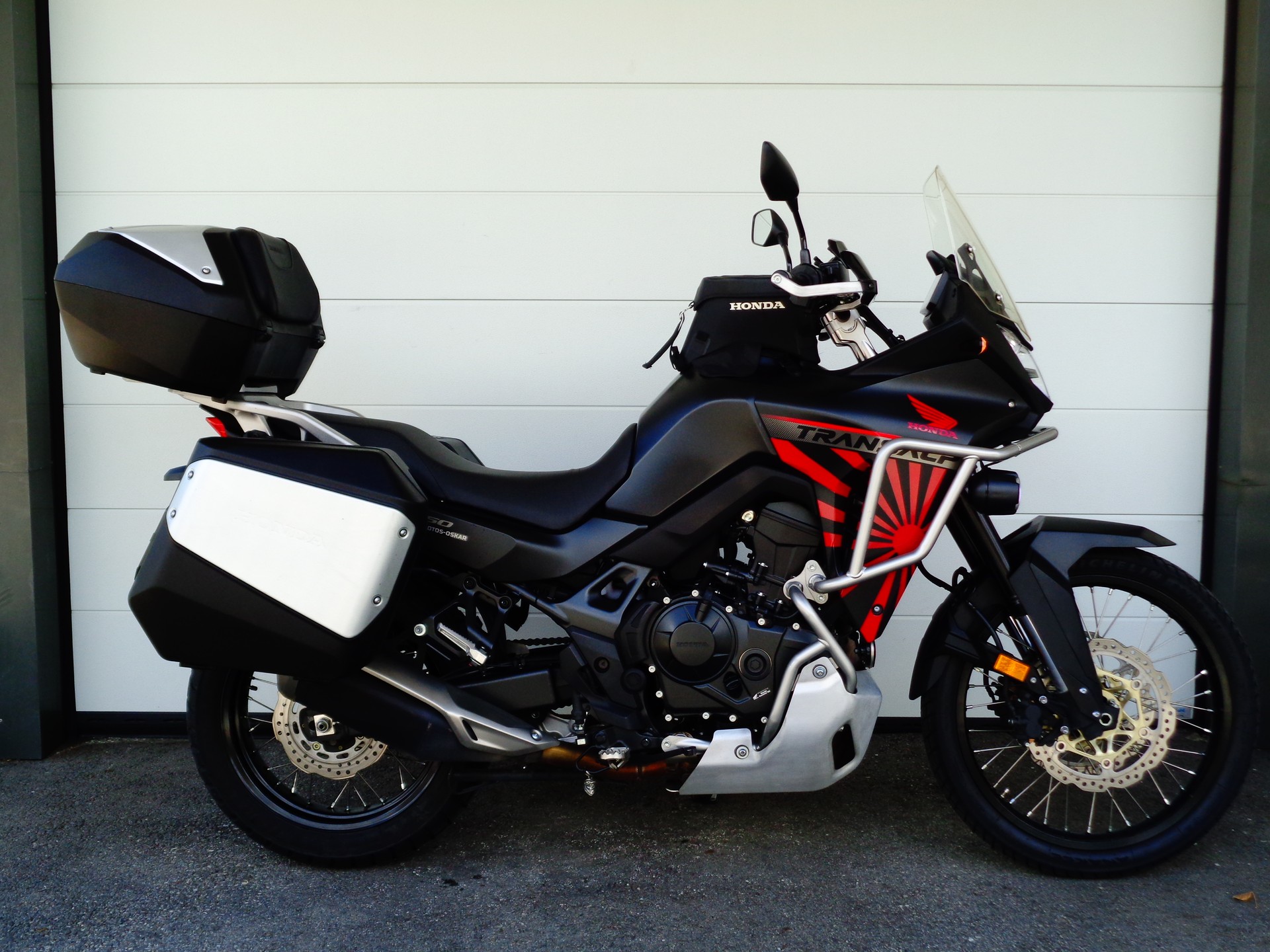 HONDA XL 750 Transalp-image-2