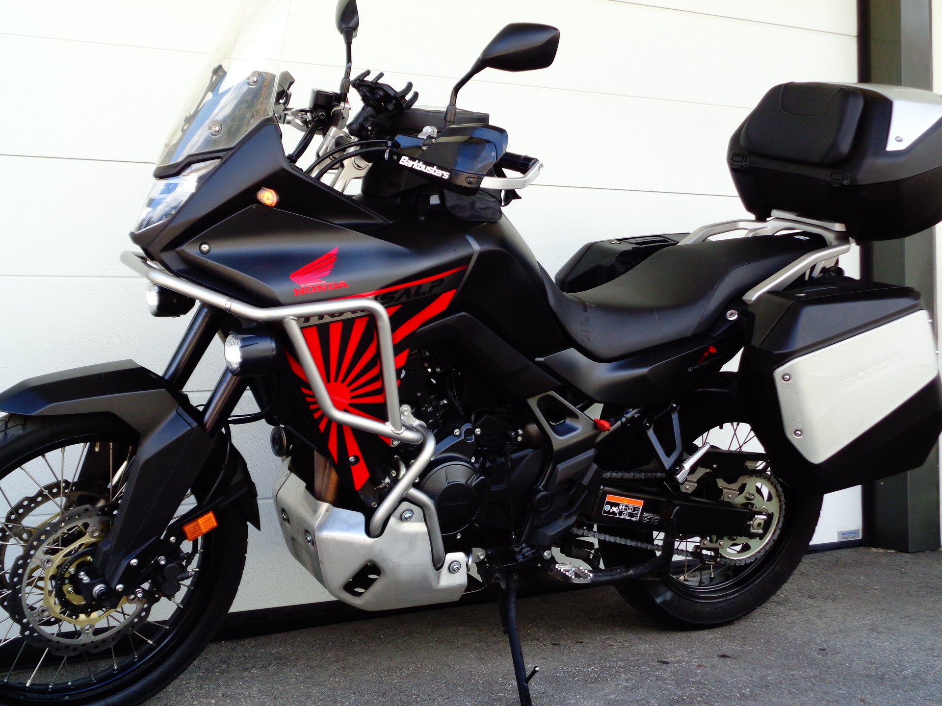 HONDA XL 750 Transalp-image-7