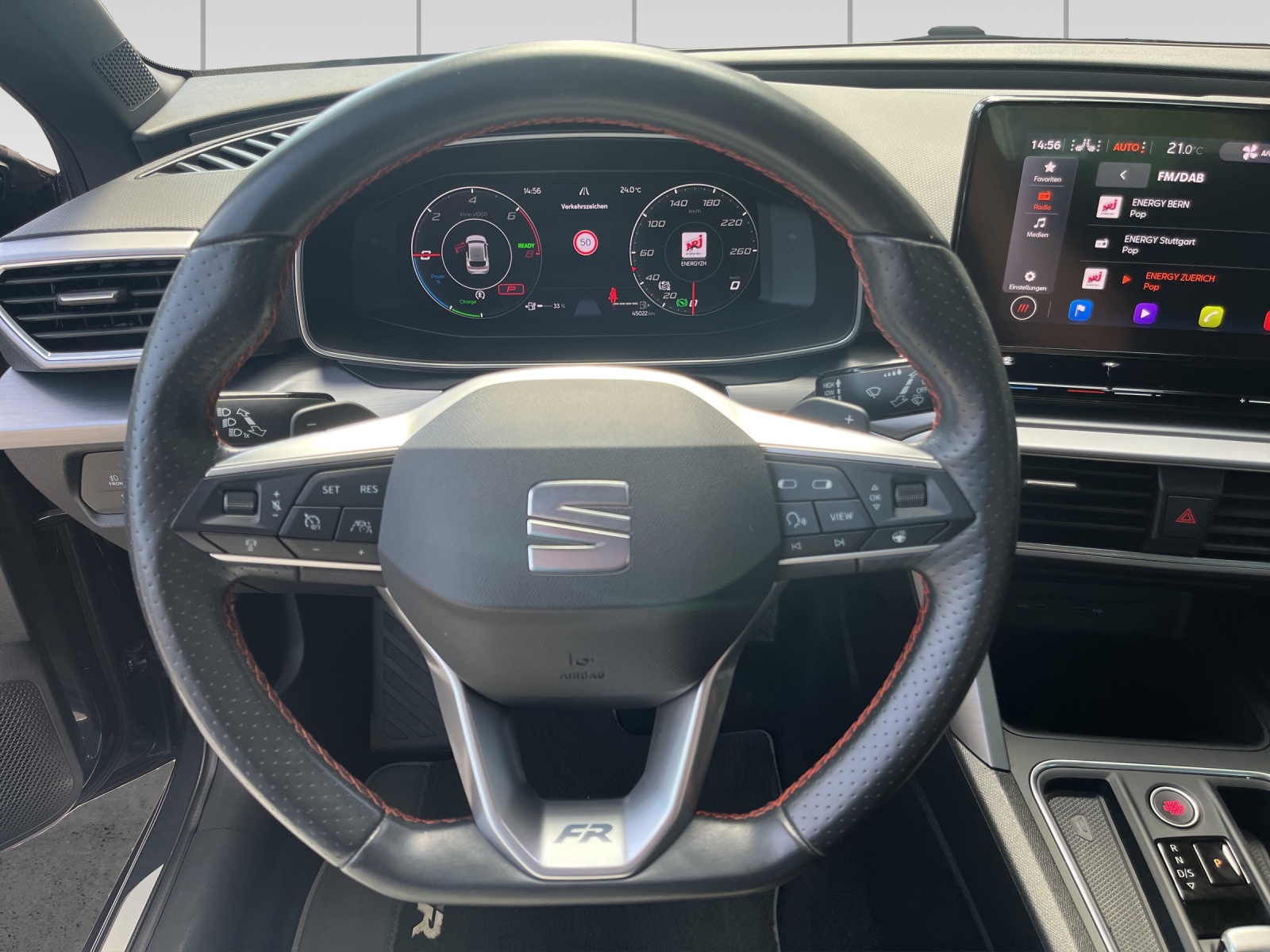 SEAT Leon 1.4 eHybrid pHEV DSG FR-image-8