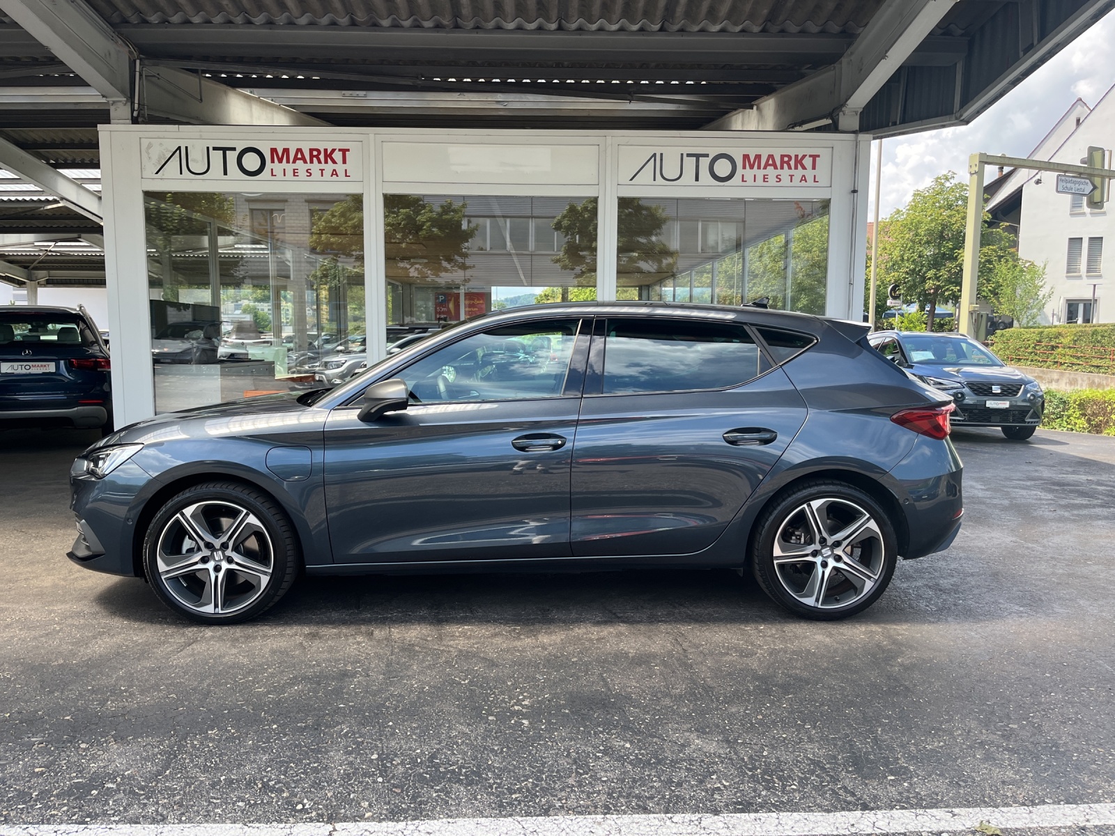 SEAT Leon 1.4 eHybrid pHEV DSG FR-showroom-element-1