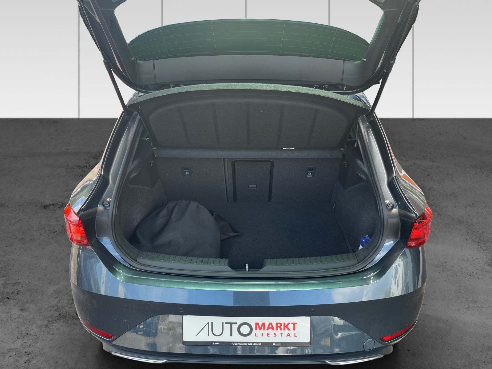 SEAT Leon 1.4 eHybrid pHEV DSG FR-image-12