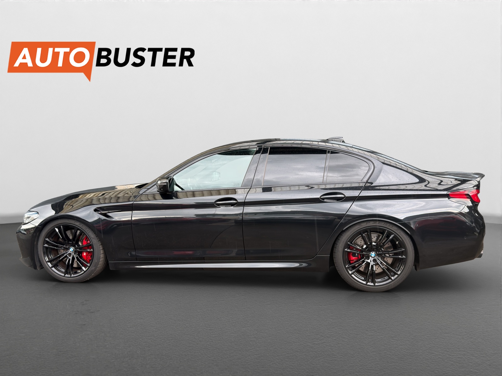 BMW M5 xDrive Competition Drivelogic-showroom-element-1