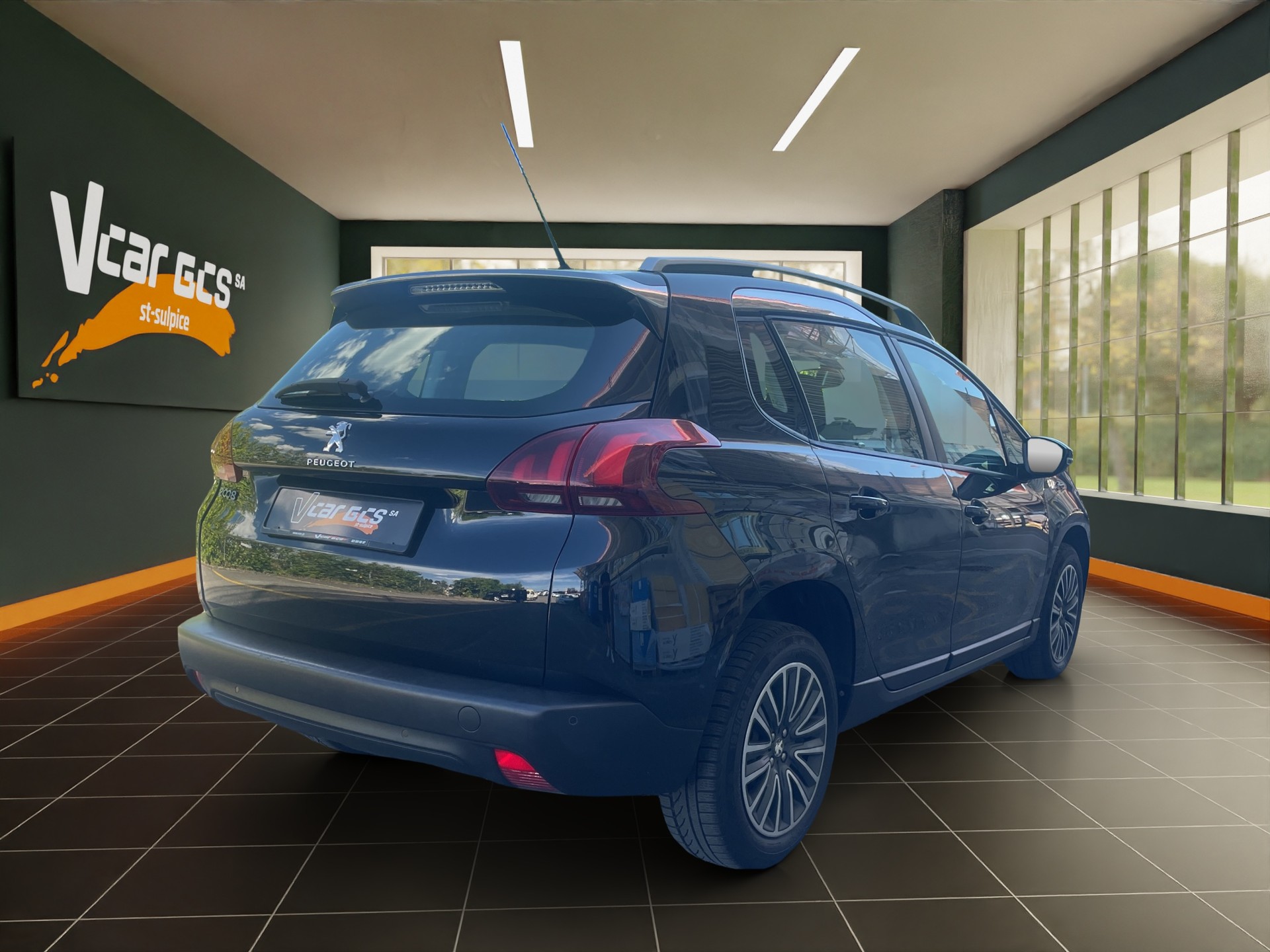 PEUGEOT 2008 1.2 PureTech Active EAT6-image-4