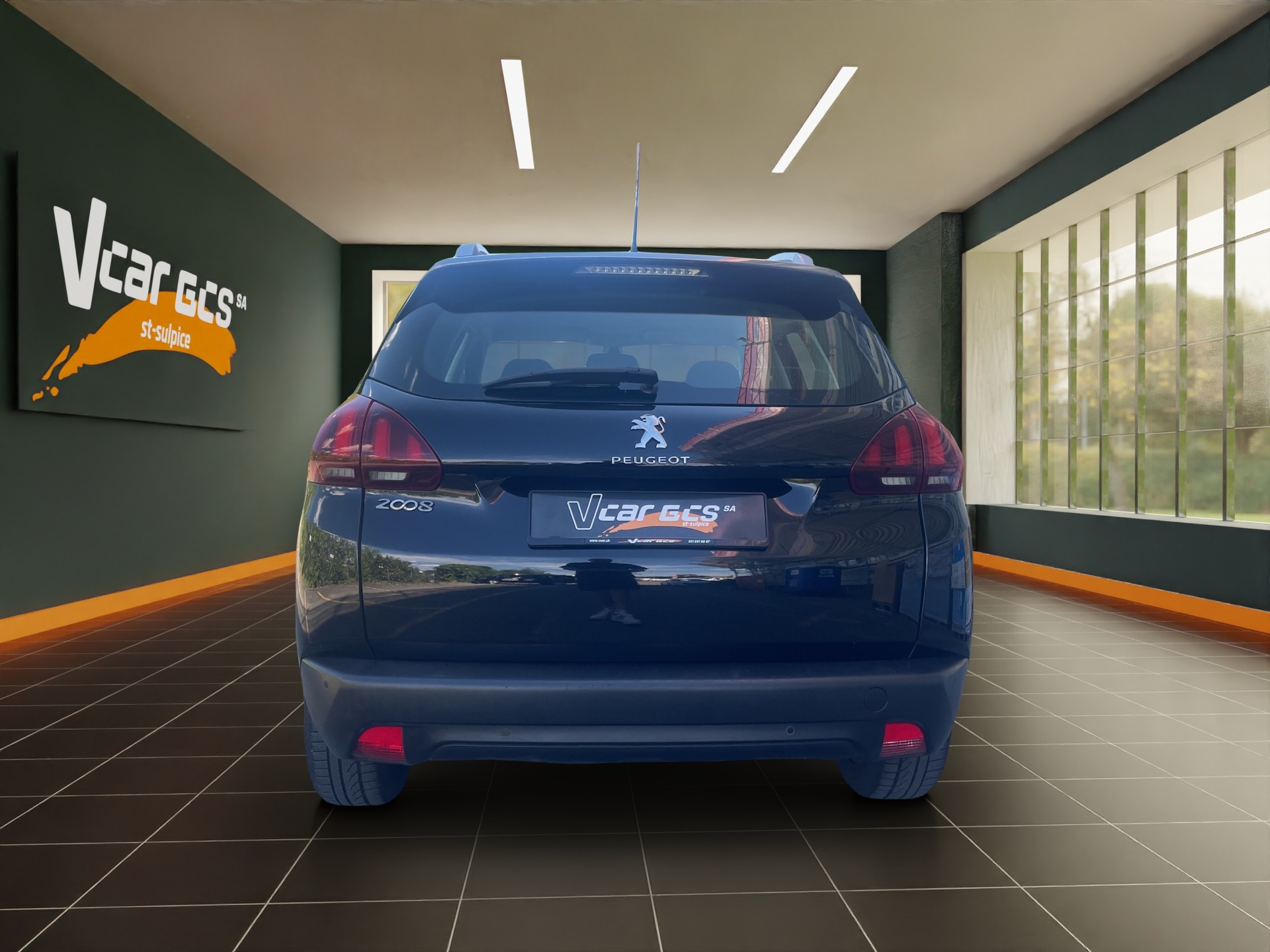 PEUGEOT 2008 1.2 PureTech Active EAT6-image-3