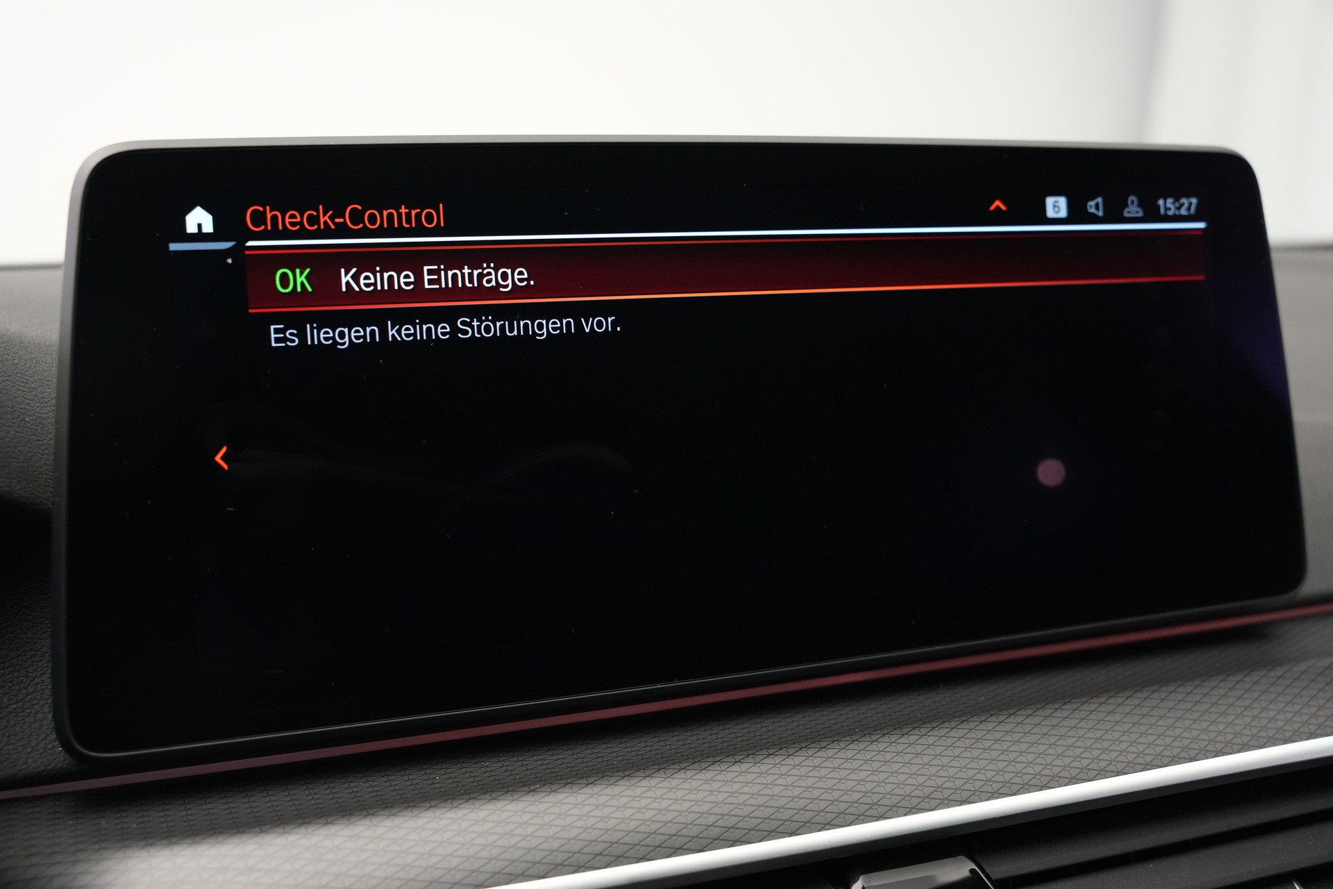 BMW 520d xDrive 48V Touring M Sport Steptronic-image-32