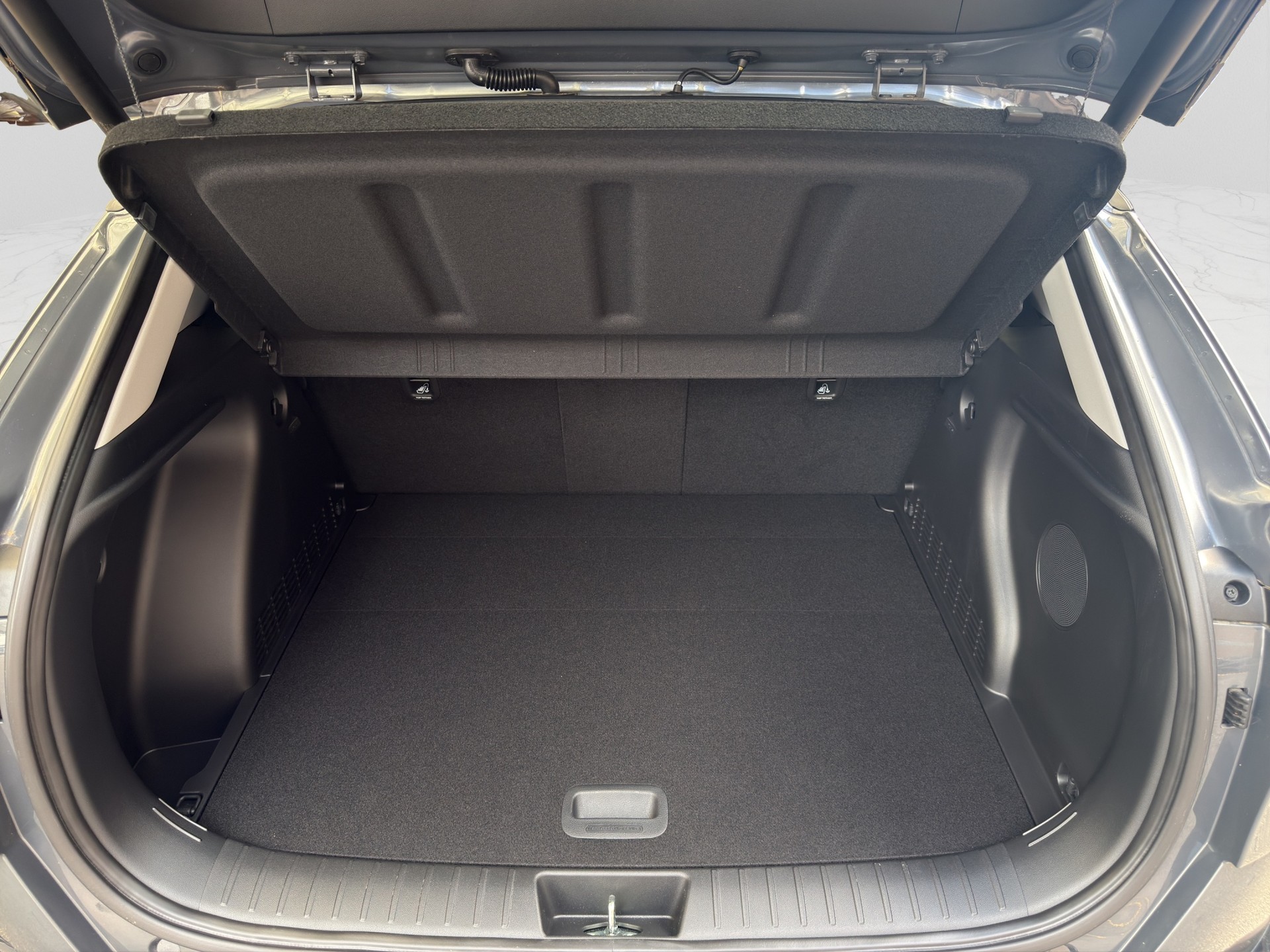 HYUNDAI Kona EV 65.4 kWh Vertex-image-20
