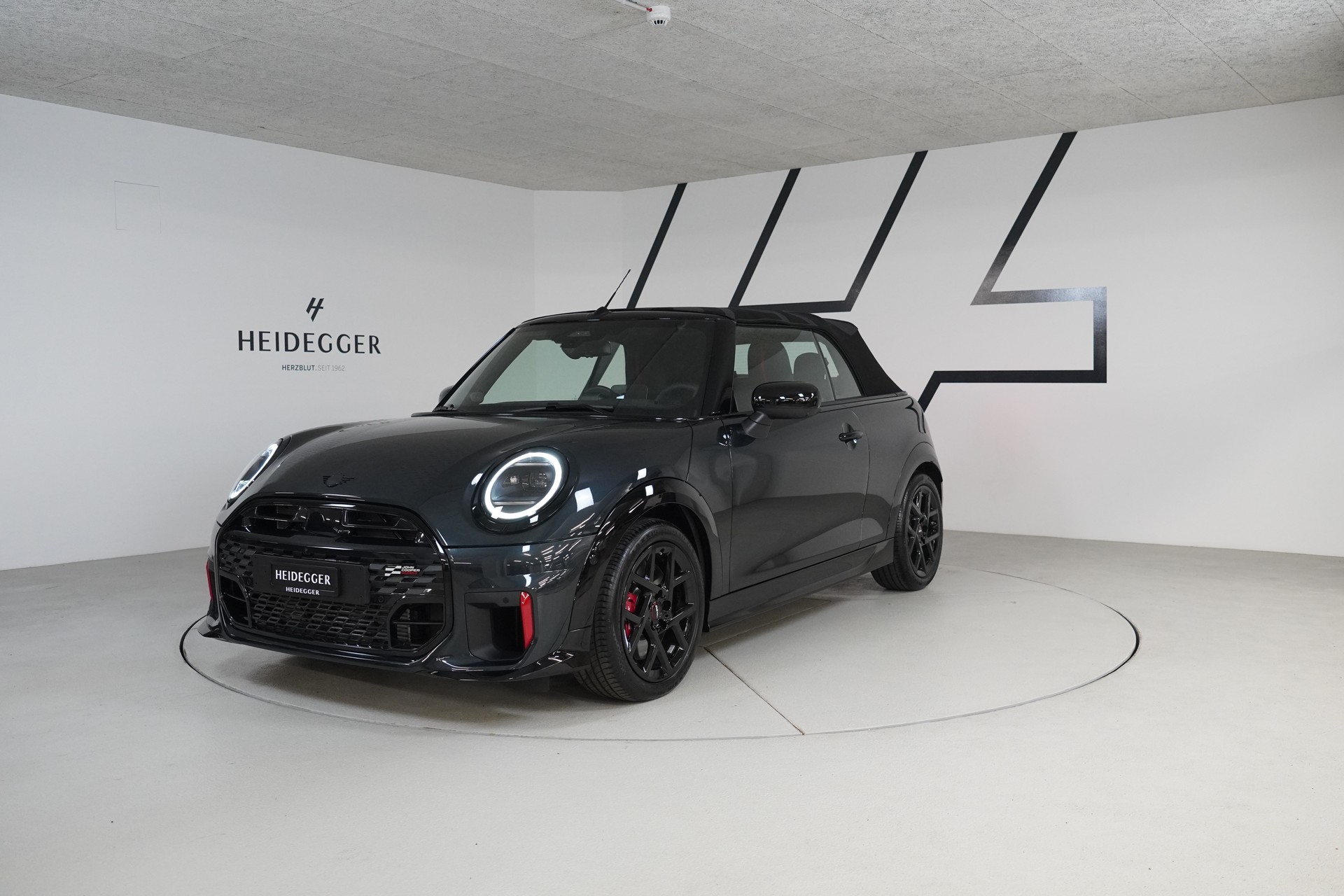 MINI Cooper John Cooper Works Cabriolet DKG