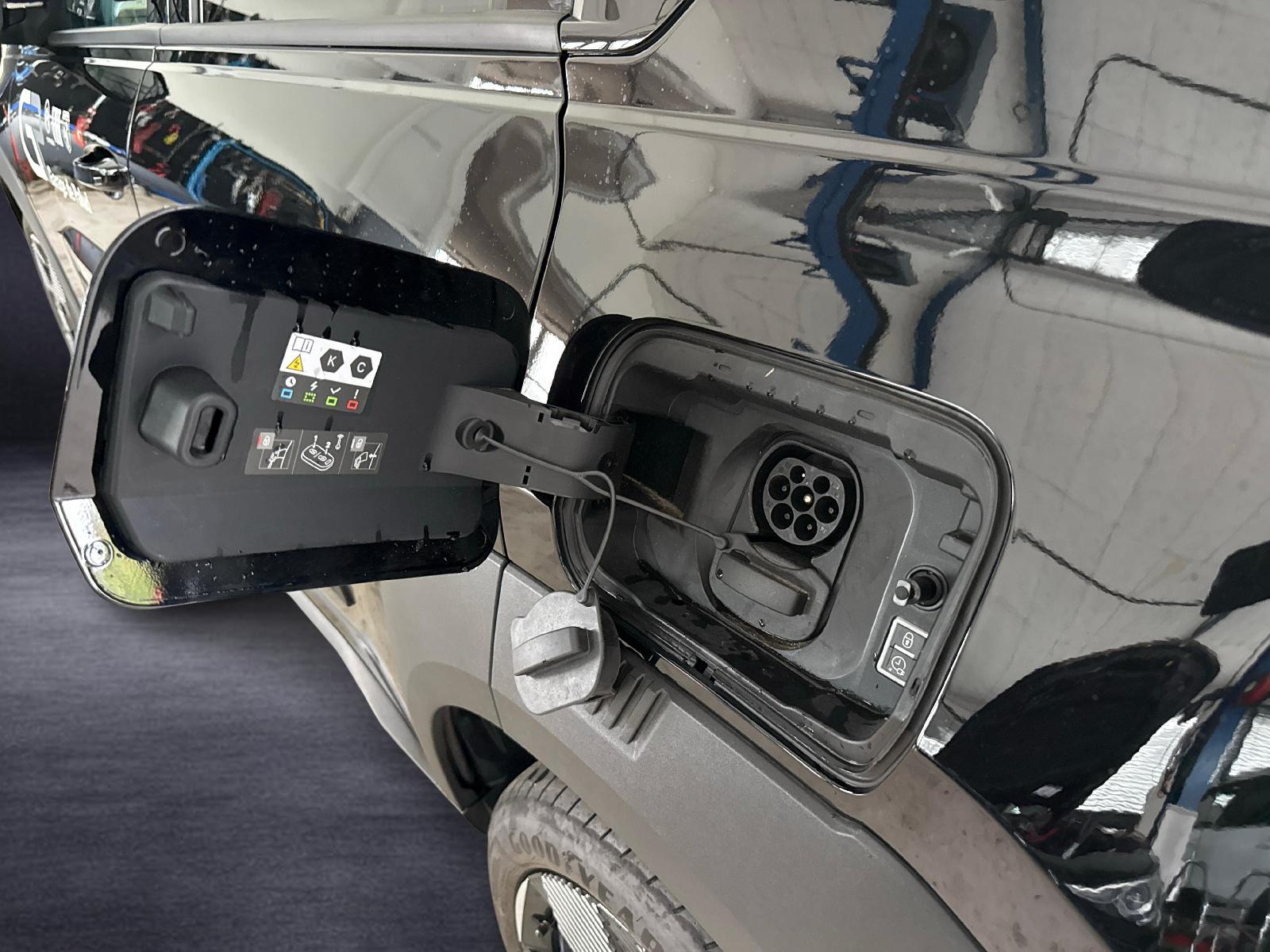 FIAT Grande Panda La Prima-image-17