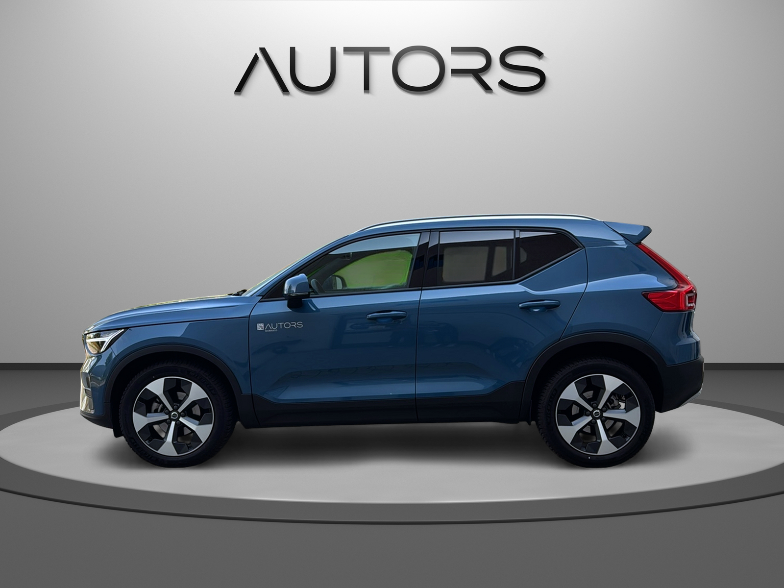 VOLVO XC40 T2 Core Geartronic-showroom-element-3
