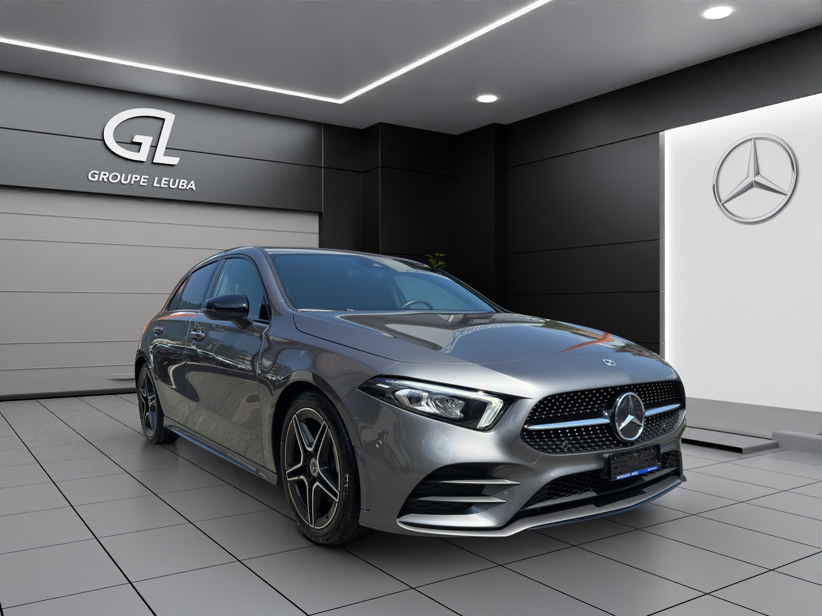 MERCEDES-BENZ A 180 Night Star AMG Line