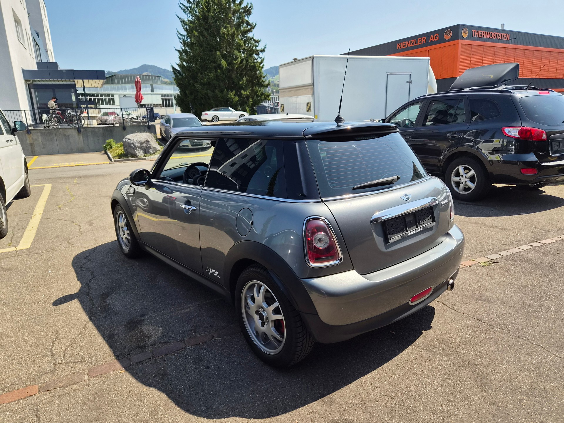 MINI Cooper Steptronic-showroom-element-3