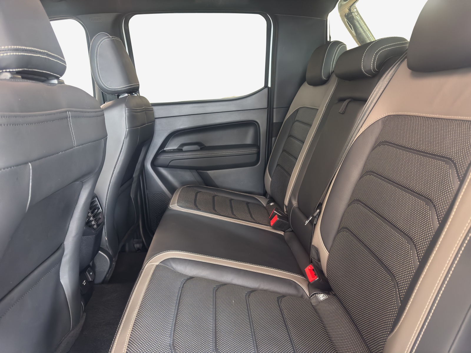 VW Amarok 3.0TDI Style Winter 1-image-11