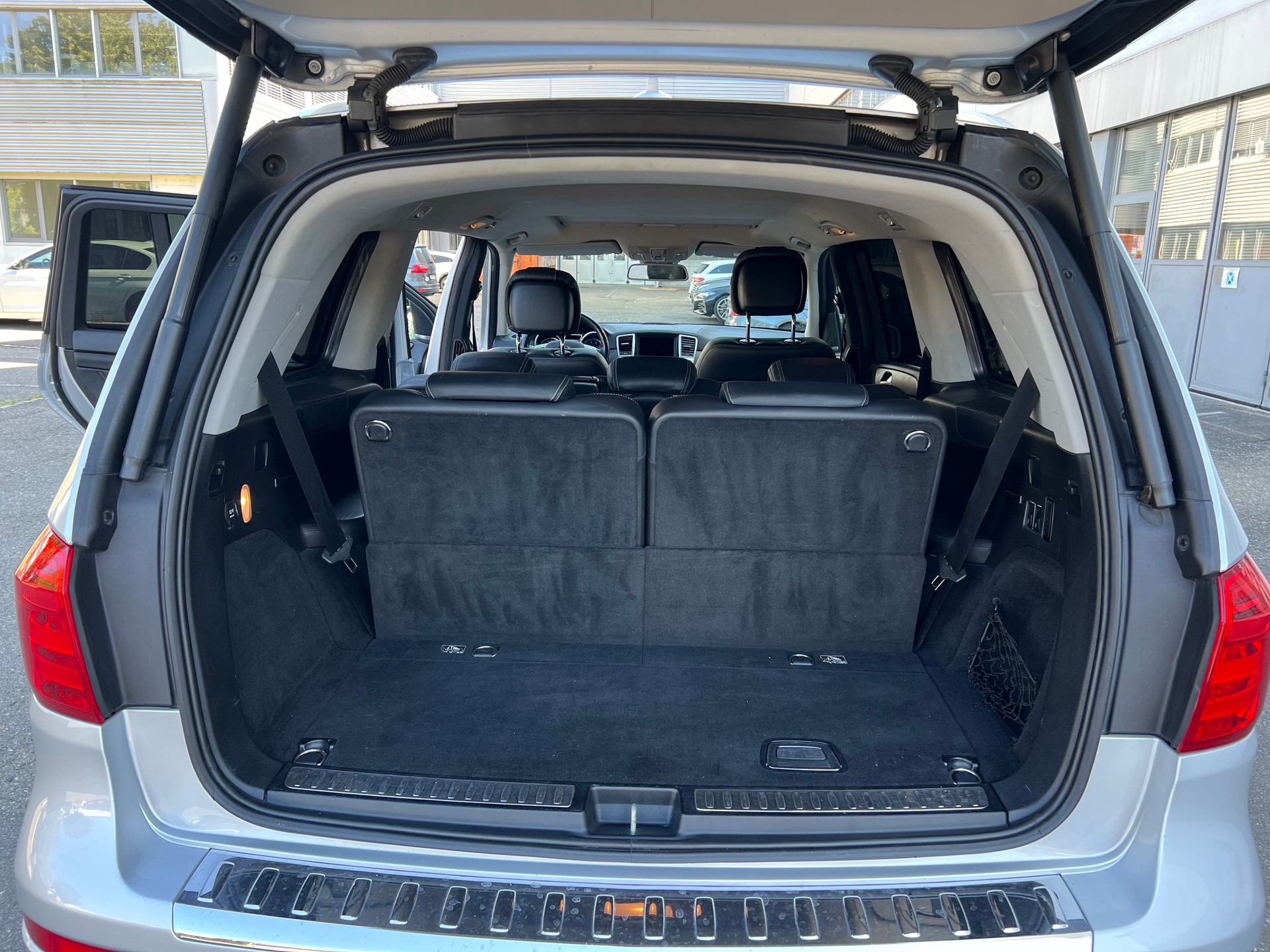 MERCEDES-BENZ GL 500 4Matic 7G-Tronic-image-11