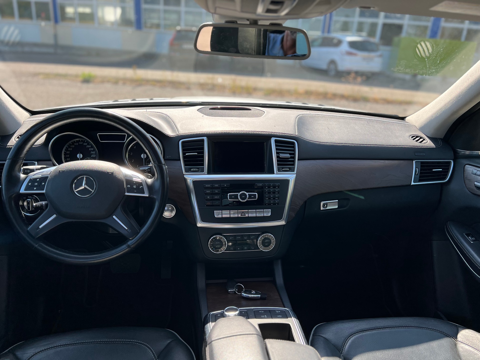 MERCEDES-BENZ GL 500 4Matic 7G-Tronic-image-6