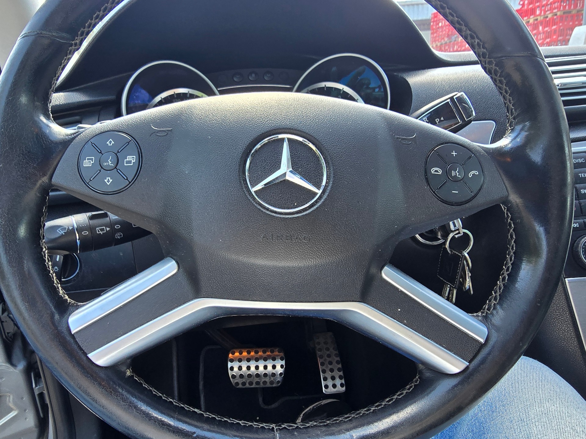 MERCEDES-BENZ R 350 CDI 4Matic 7G-Tronic-image-22