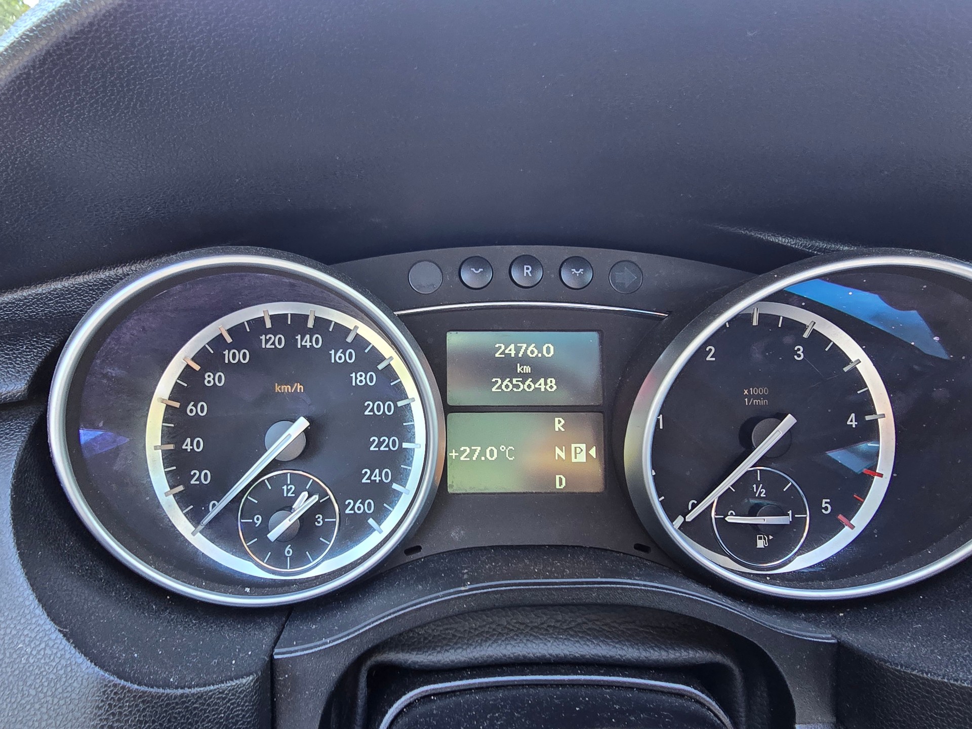 MERCEDES-BENZ R 350 CDI 4Matic 7G-Tronic-image-23
