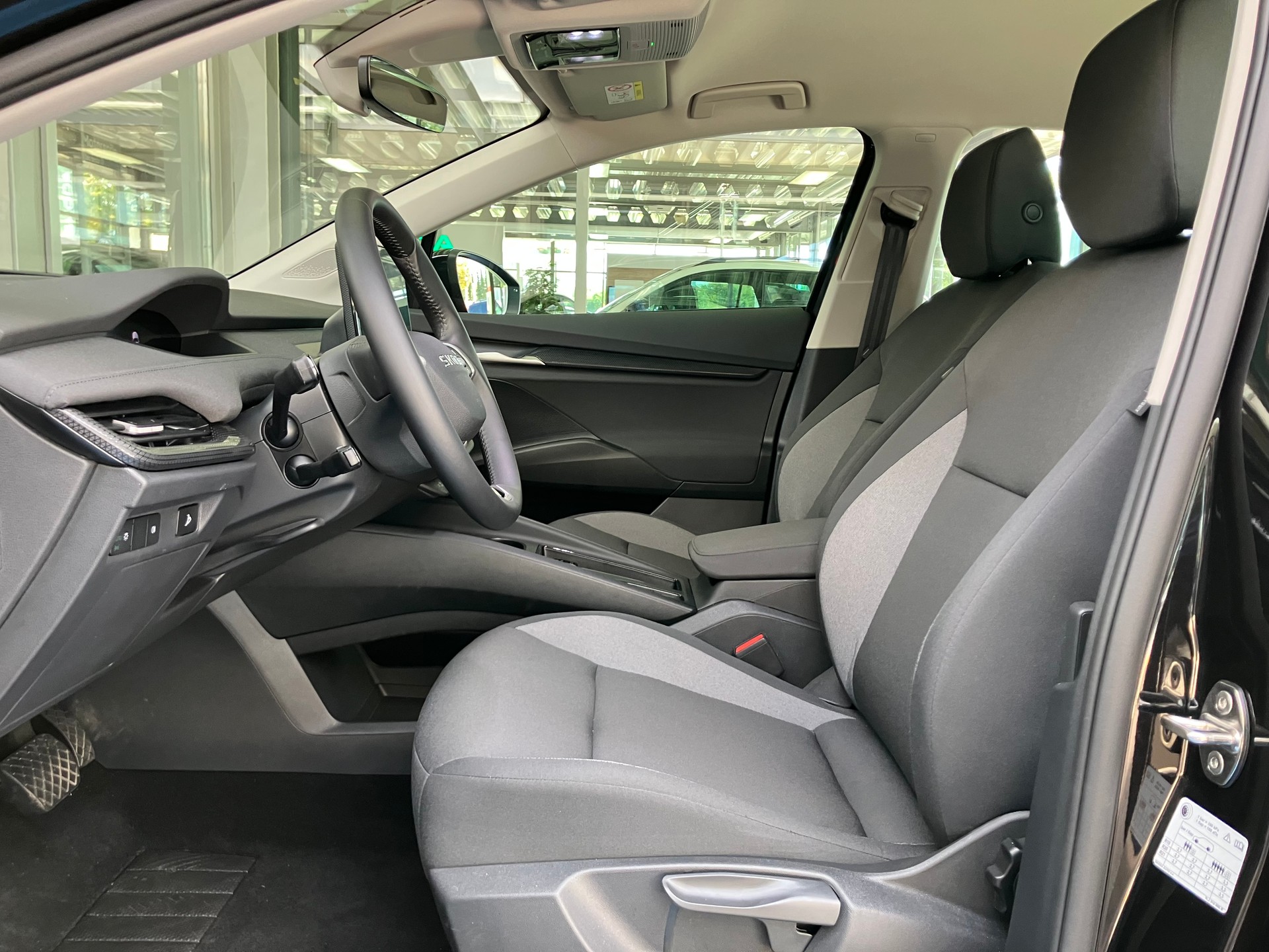 SKODA Elroq 60-image-7