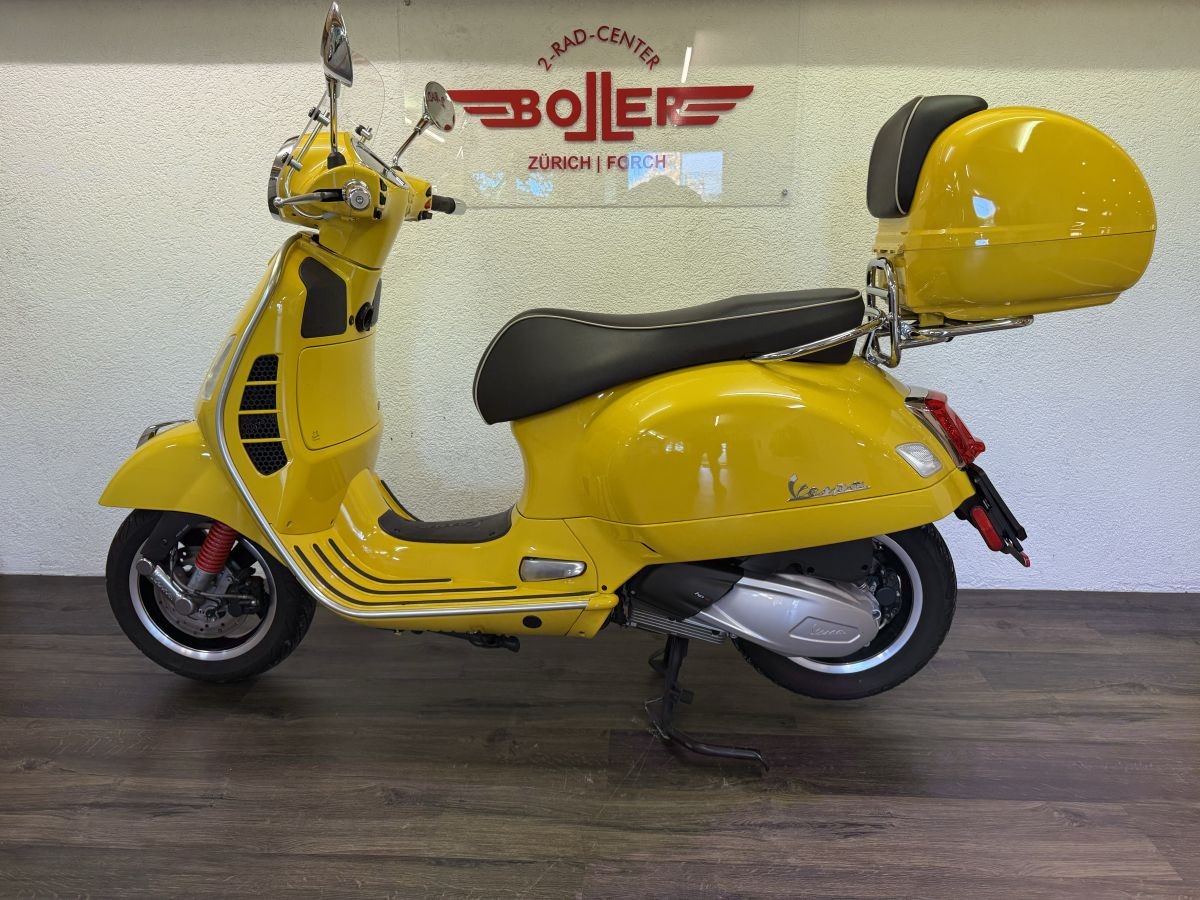 PIAGGIO Vespa GTS 300 Super ABS-image-0