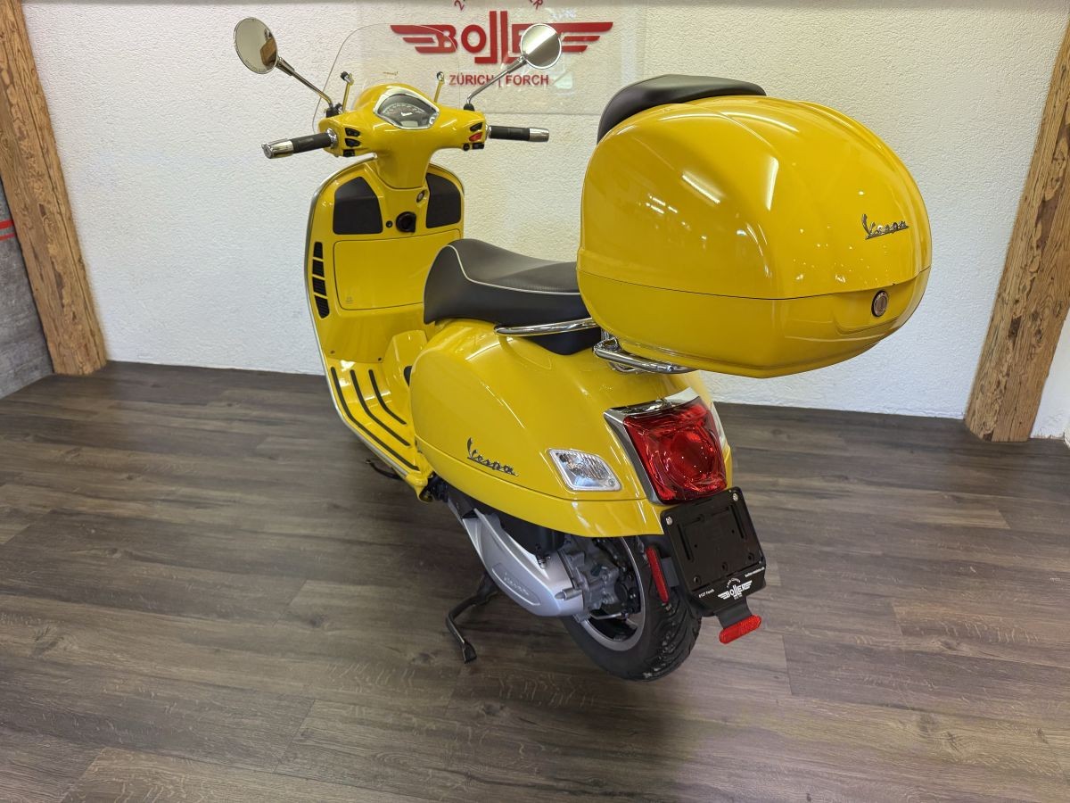 PIAGGIO Vespa GTS 300 Super ABS-image-2