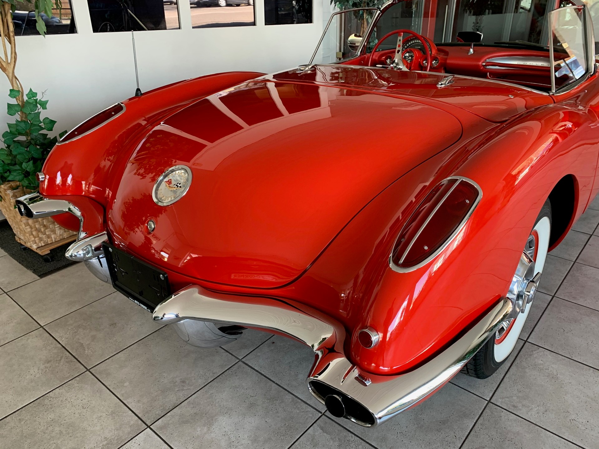 CHEVROLET Corvette C1 Roadster V8 Veteran-image-9