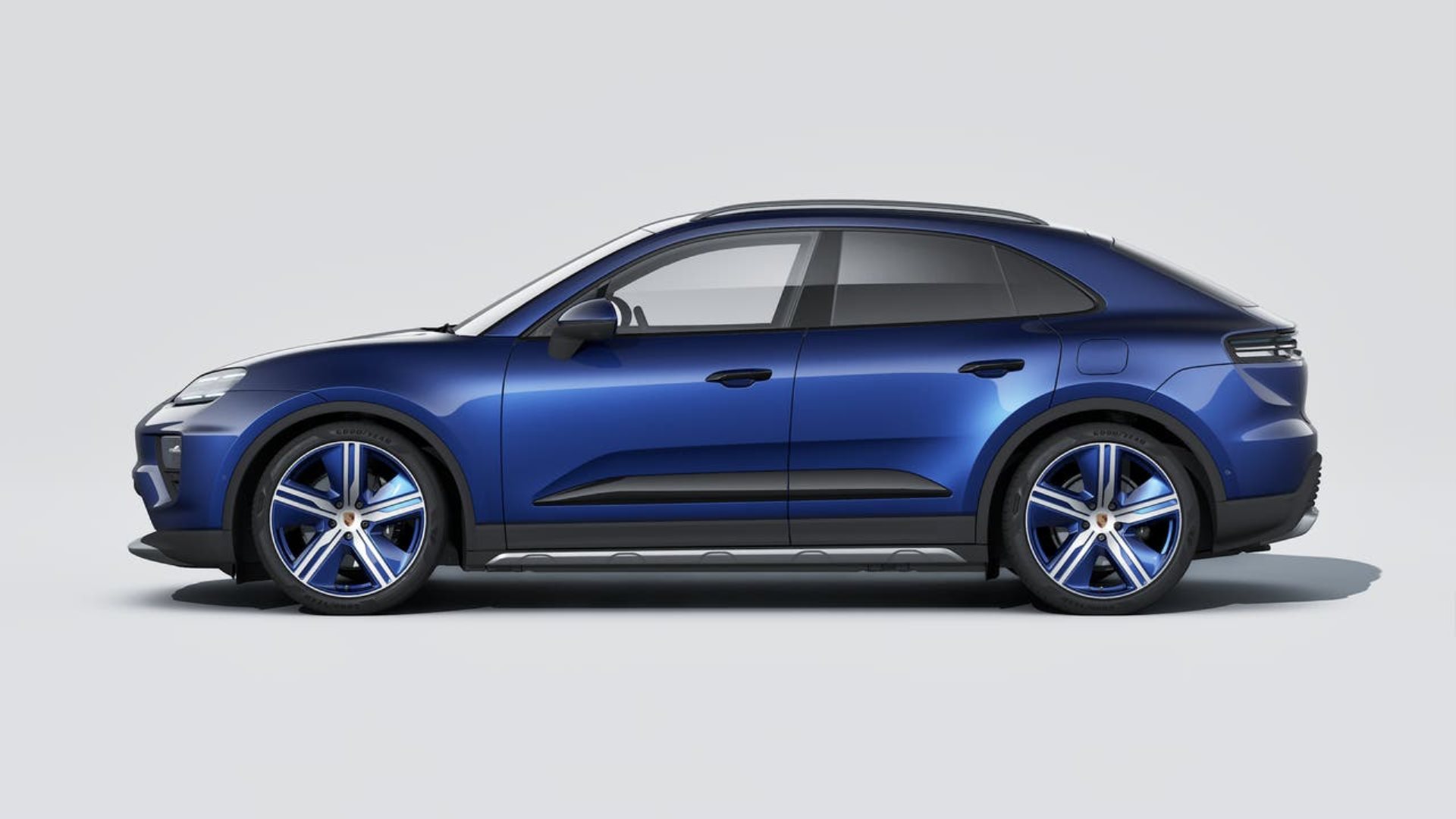 PORSCHE Macan 4S-showroom-element-1
