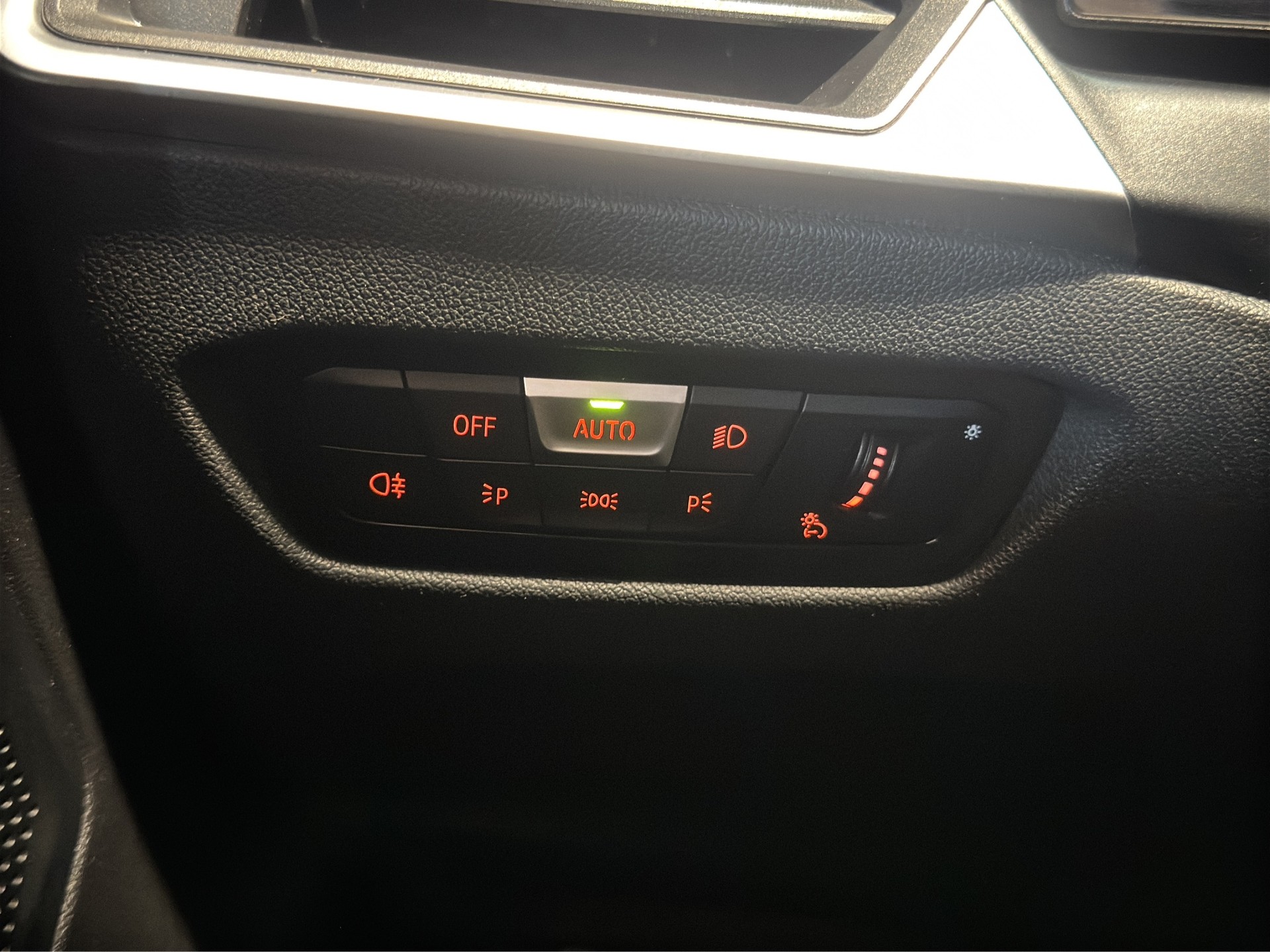 BMW M240i xDrive Steptronic-image-26