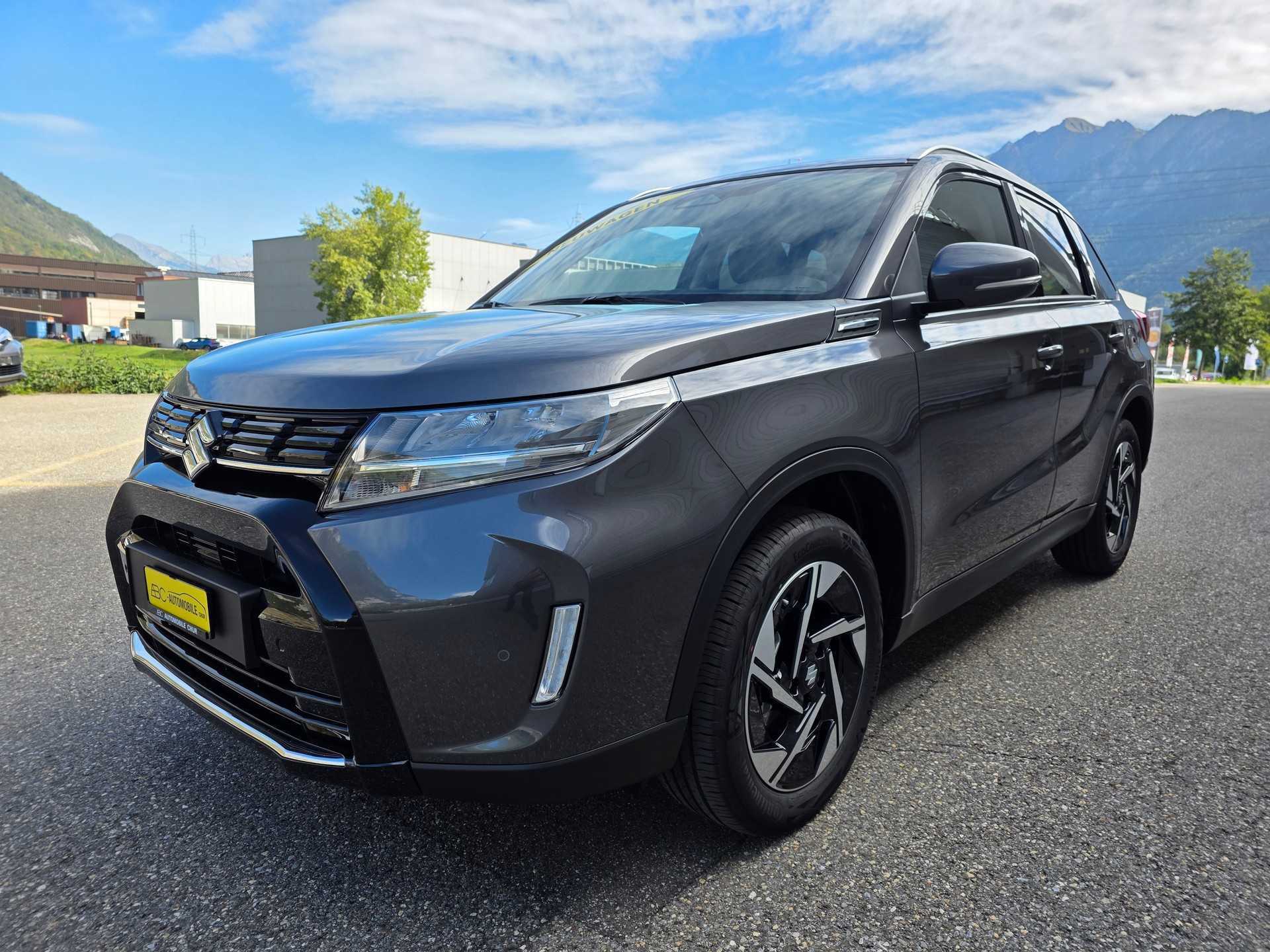 SUZUKI Vitara 1.4 Boosterjet Compact + 4x4 Hybrid-showroom-element-1
