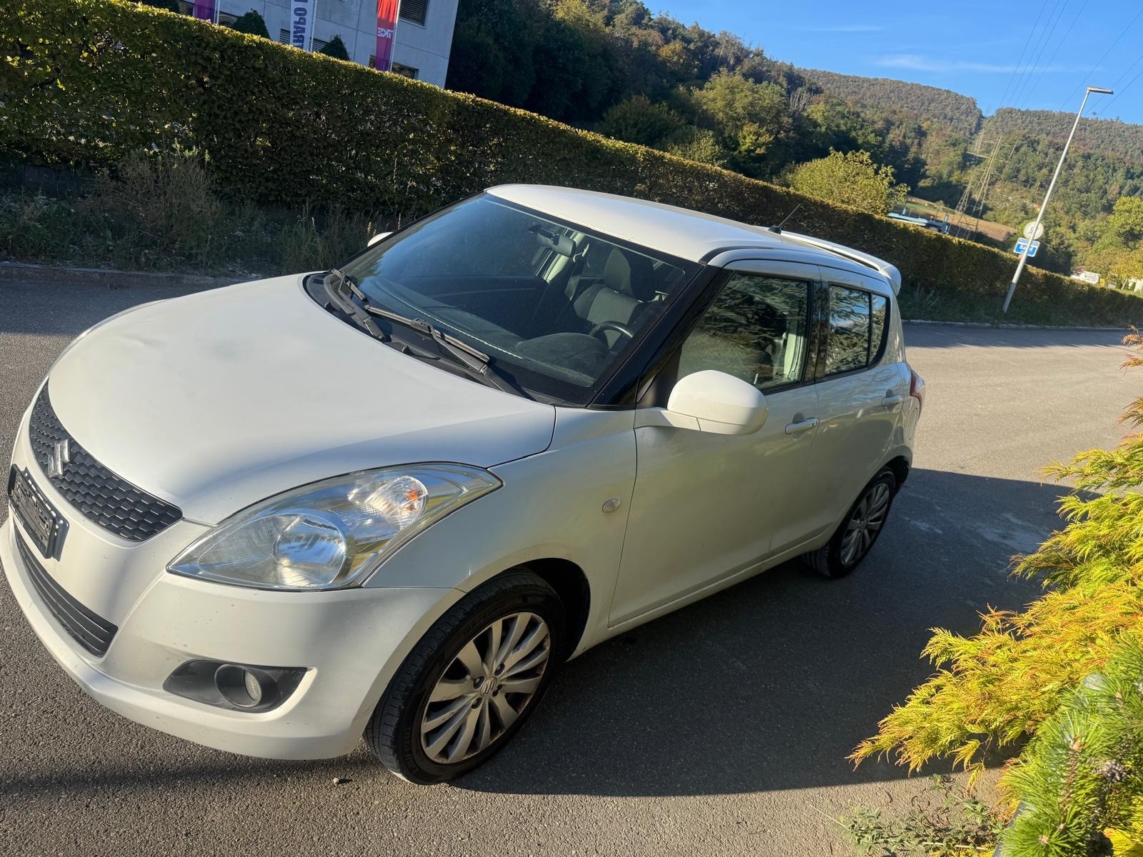 SUZUKI Swift 1.2i 16V GL Top 4x4-image-5