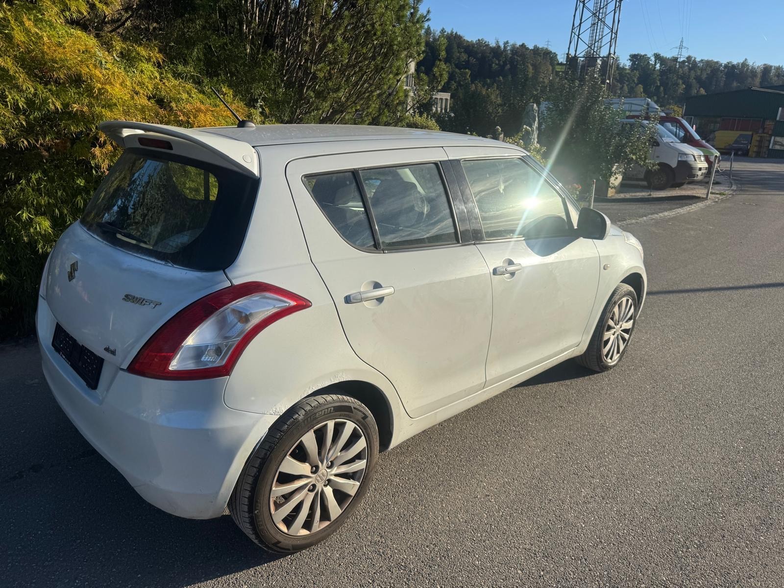 SUZUKI Swift 1.2i 16V GL Top 4x4-image-6