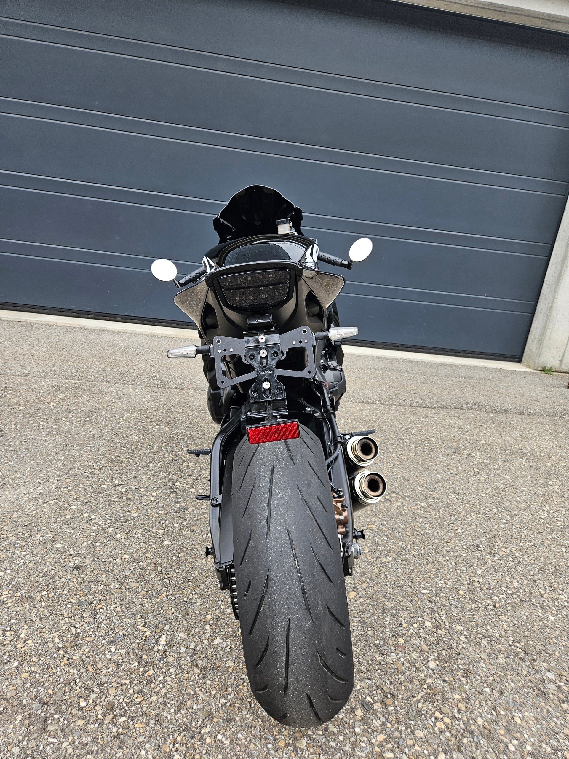 HONDA CBR 1000 RA ABS-image-4