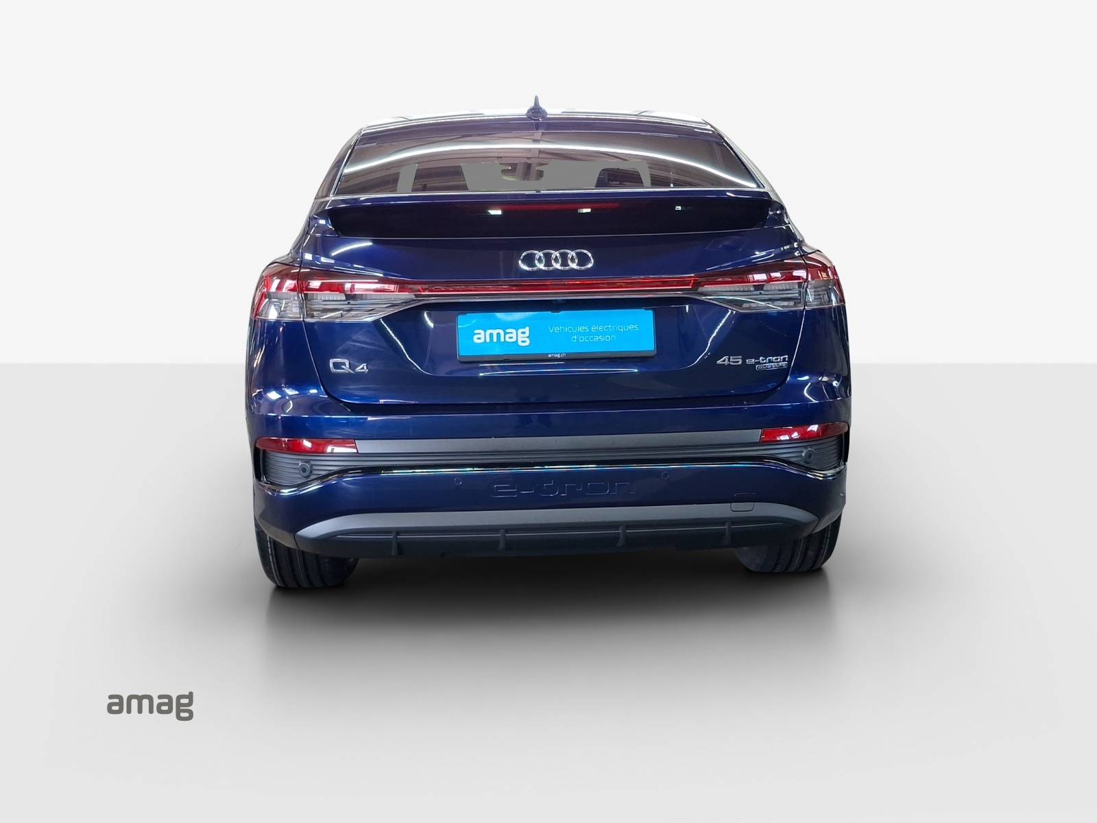 AUDI Q4 Sportback e-tron 45 Attraction quattro-showroom-element-3