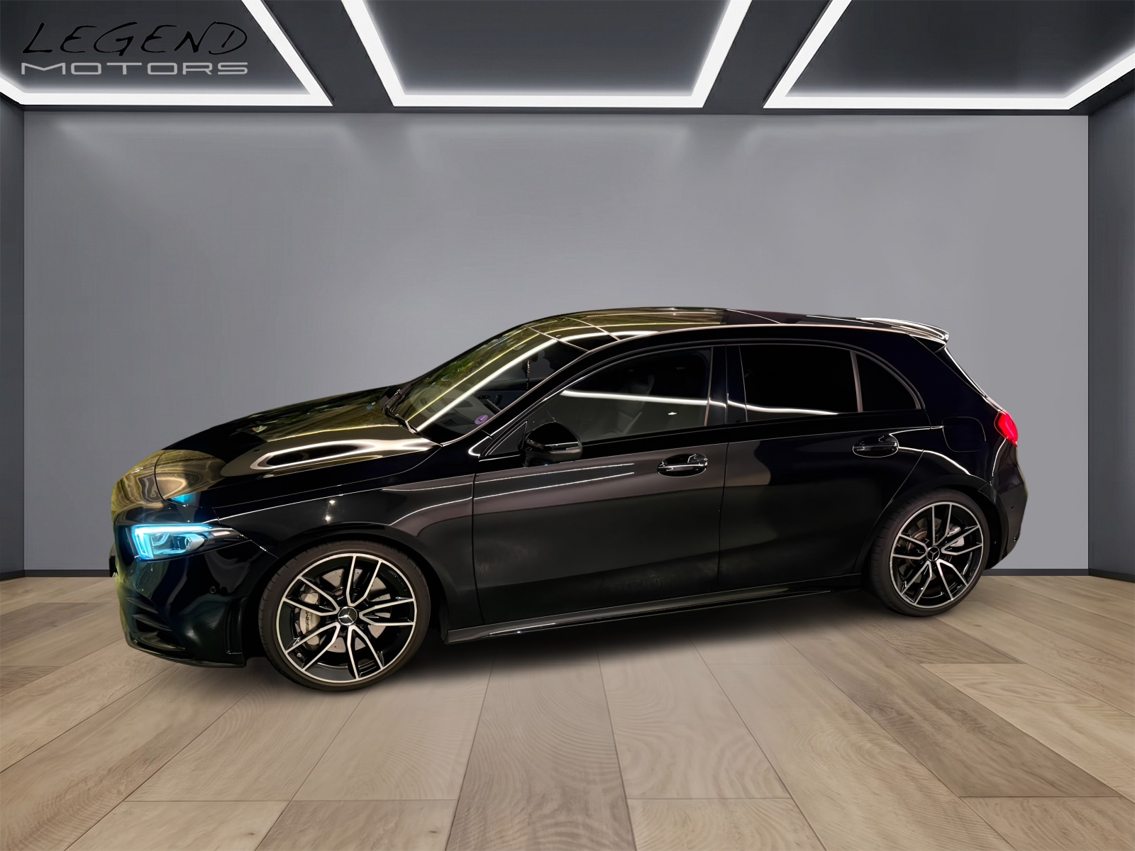 MERCEDES-BENZ A 35 AMG 4Matic Speedshift LEASING à partir de CHF 370.-/mois-showroom-element-1