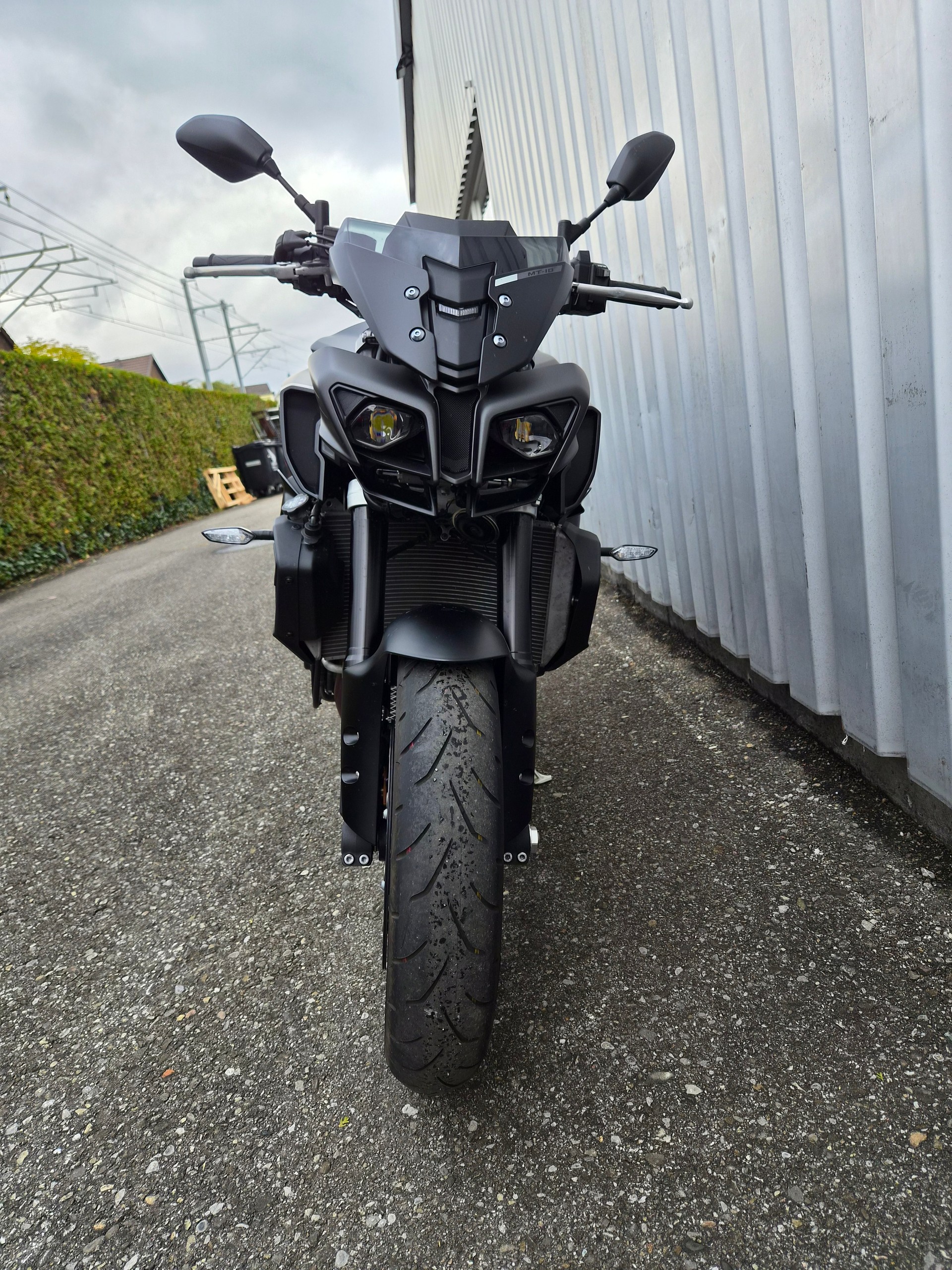 YAMAHA MT-10 ABS KUNDENAUFTRAG-image-2