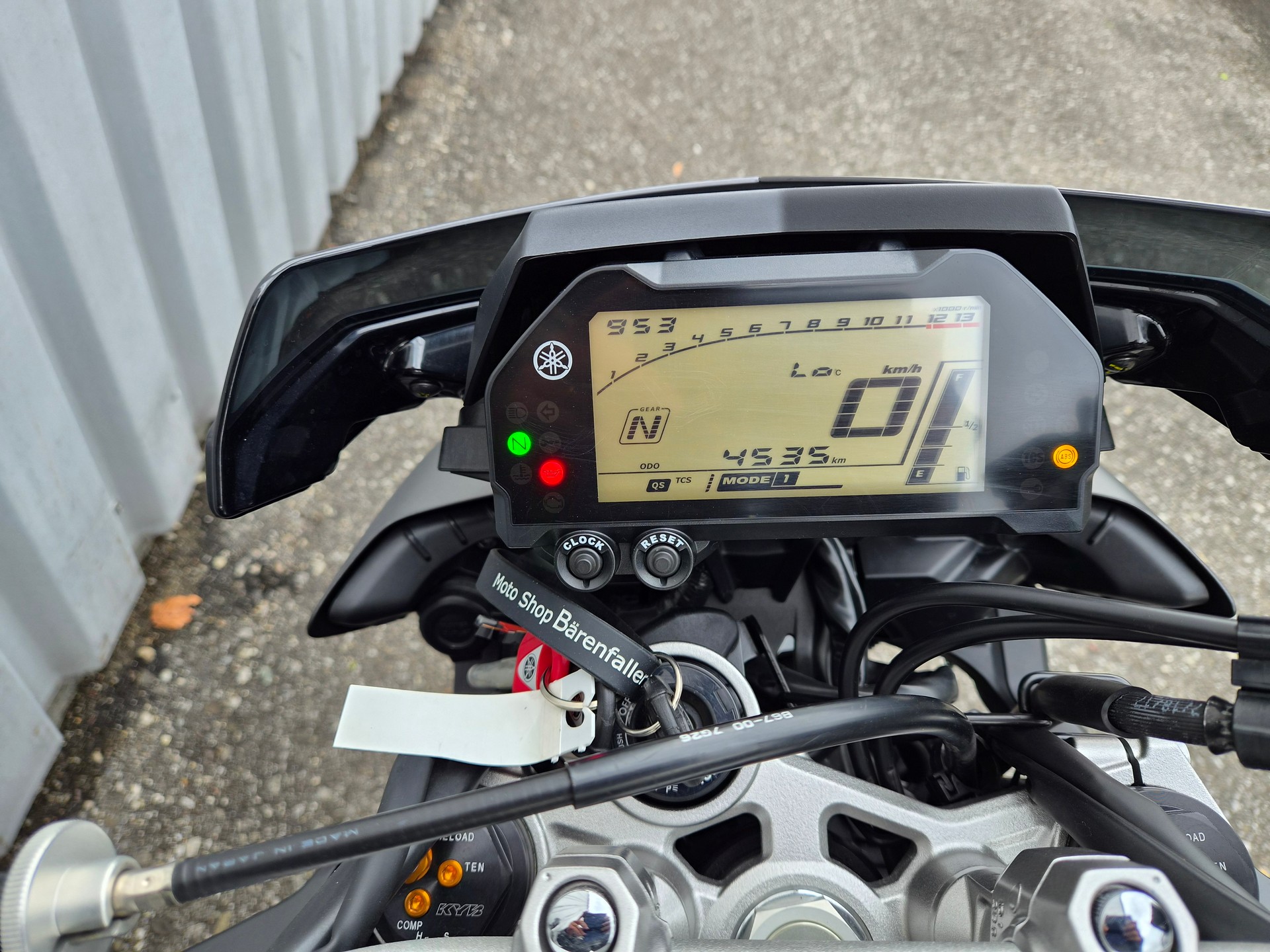 YAMAHA MT-10 ABS KUNDENAUFTRAG-image-8