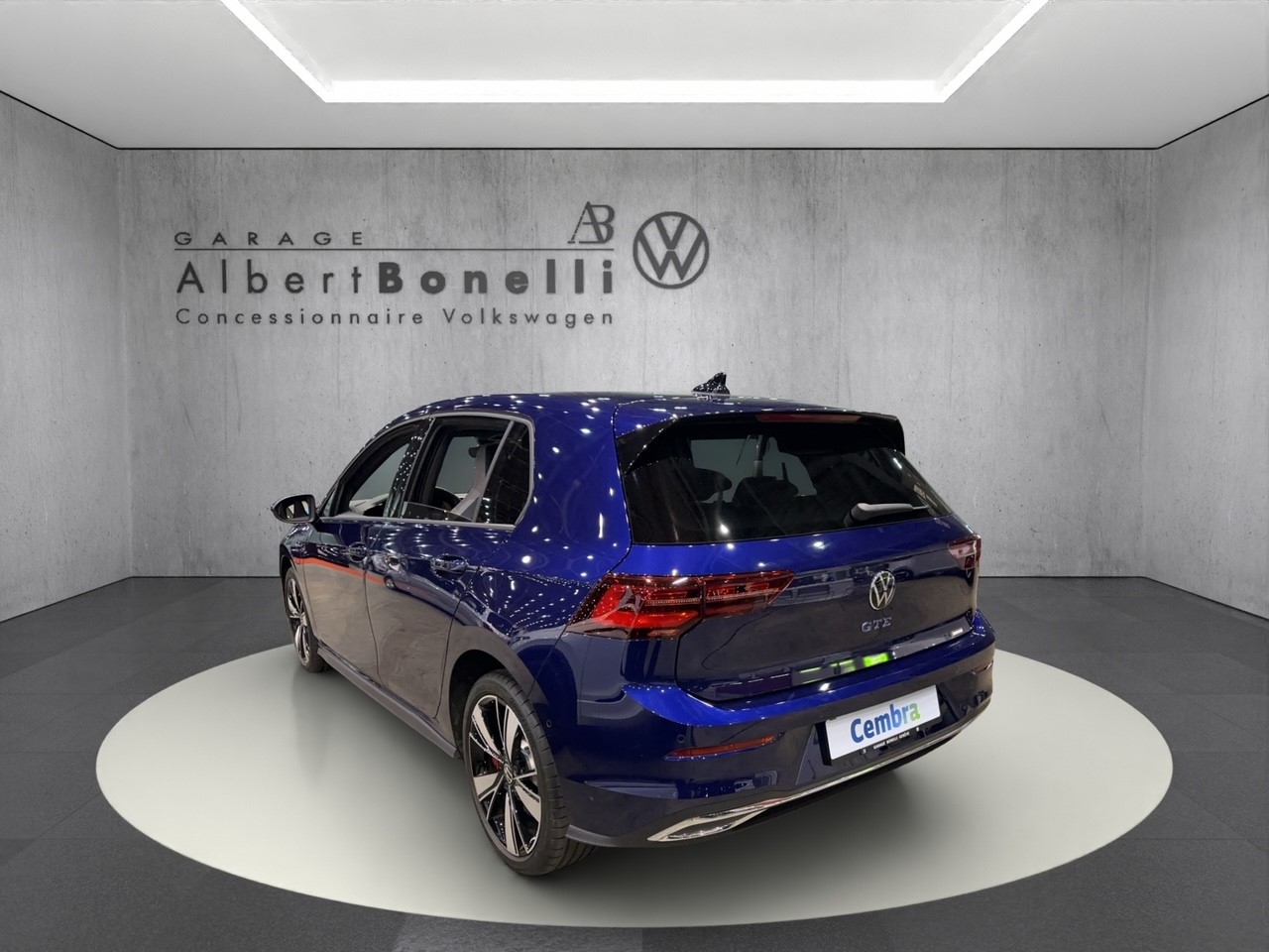 VW Golf 1.4 TSI PHEV GTE-showroom-element-1