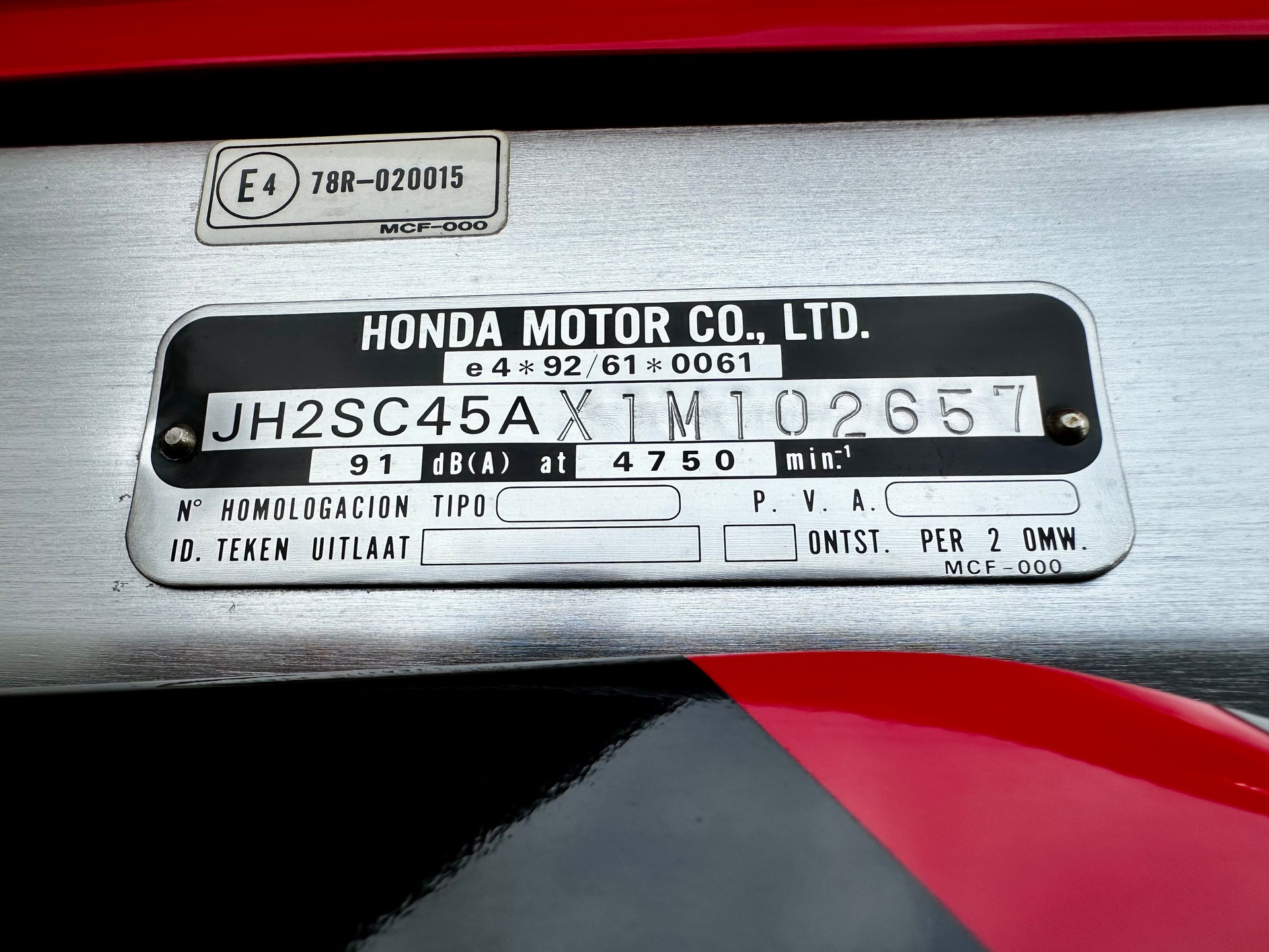 HONDA VTR 1000 SP-1 HRC 2001-image-8