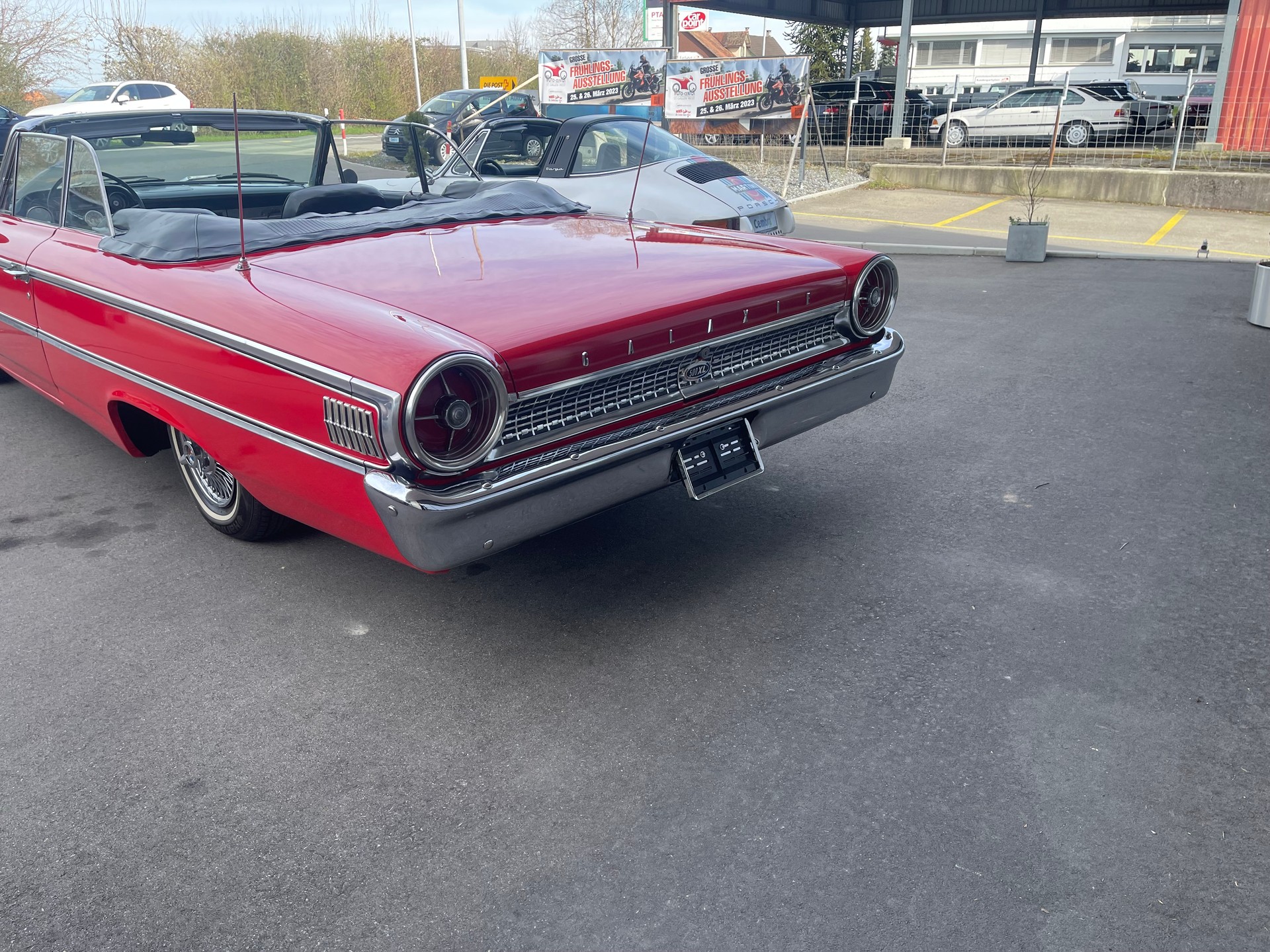FORD Galaxie 500 XL-image-2