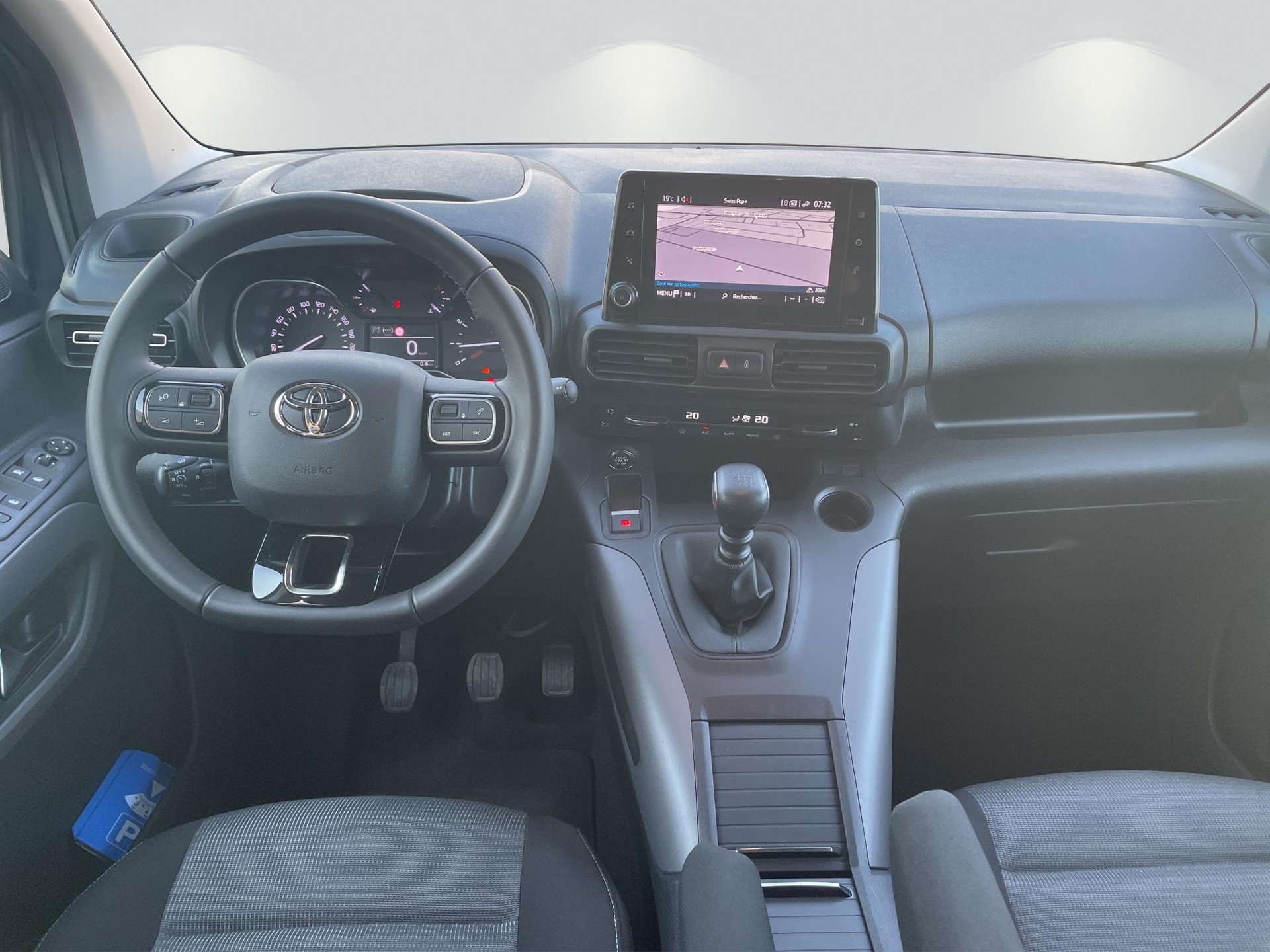 TOYOTA Proace City Verso L2 1.5 HDi 130 Trend-image-11