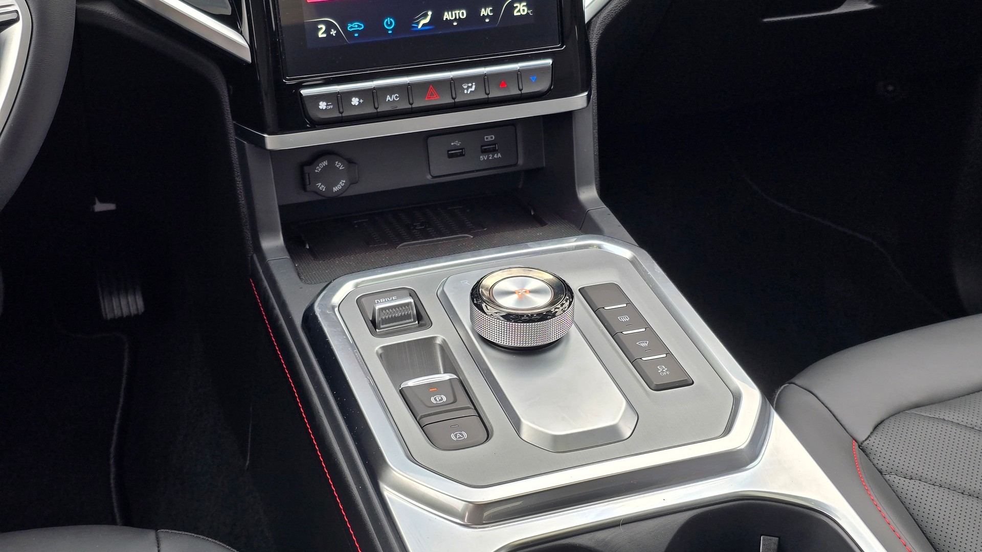 JAC Luxury-image-22