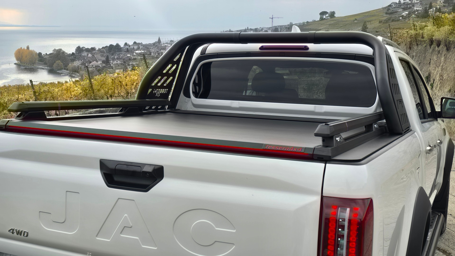JAC Luxury-image-12