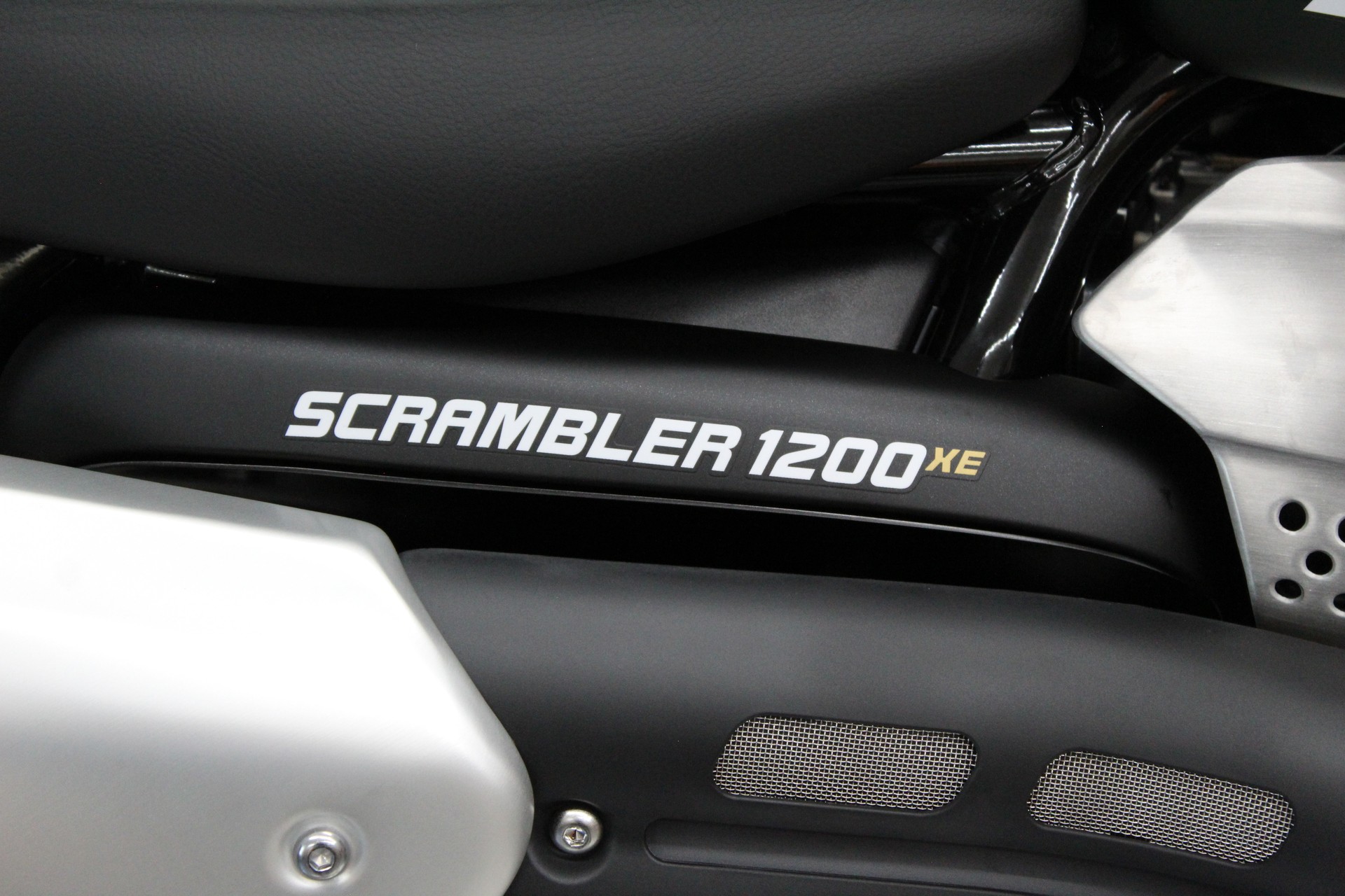TRIUMPH Scrambler 1200 XE-image-9