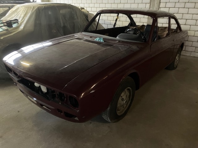 LANCIA 2000
