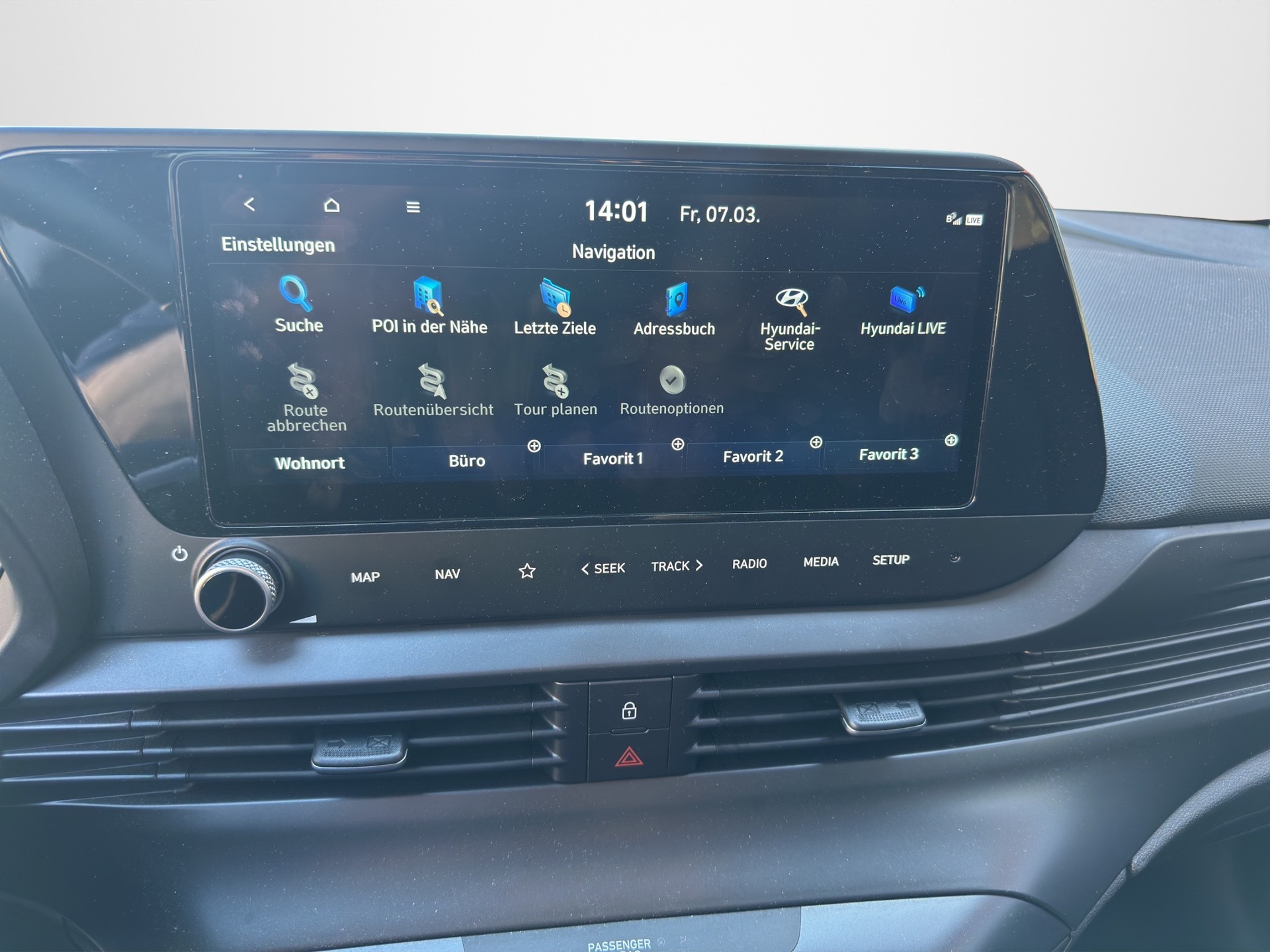 HYUNDAI Bayon 1.0 T-GDi Amplia DCT-image-24