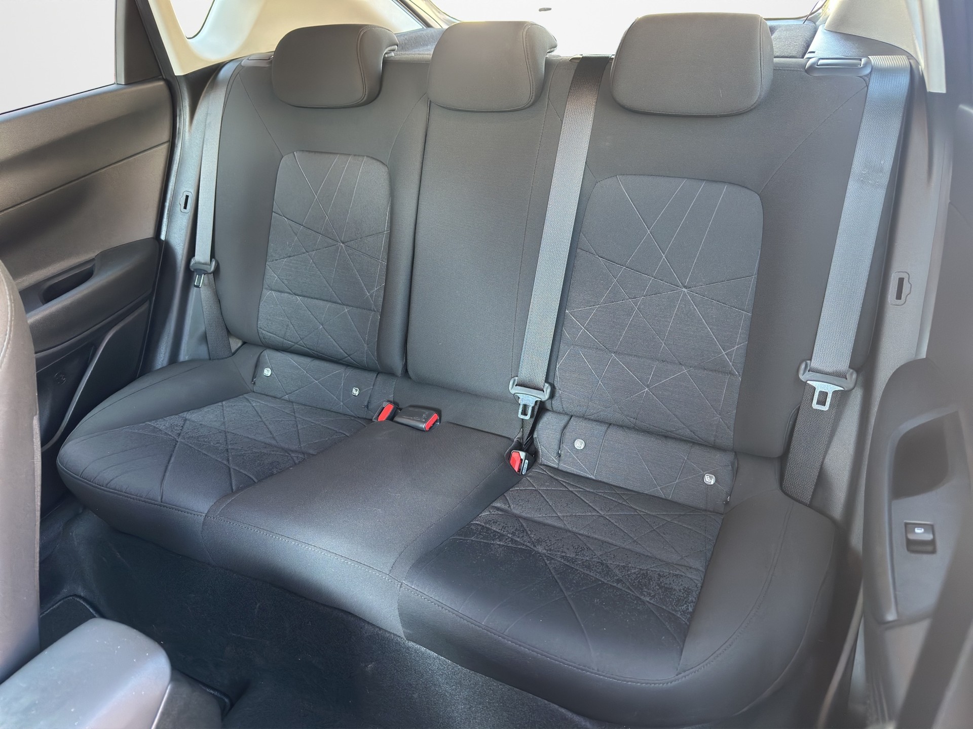 HYUNDAI Bayon 1.0 T-GDi Amplia DCT-image-11