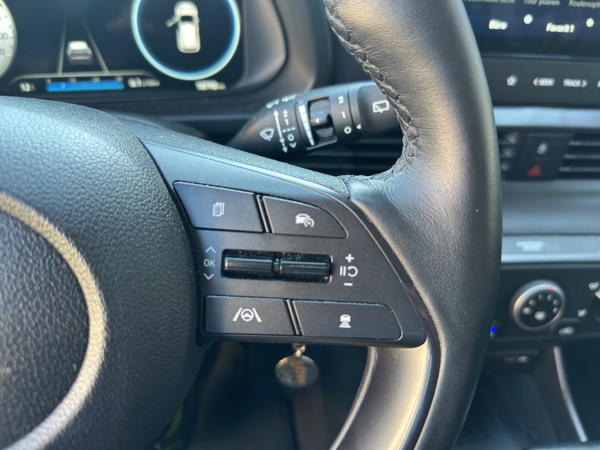 HYUNDAI Bayon 1.0 T-GDi Amplia DCT-image-26